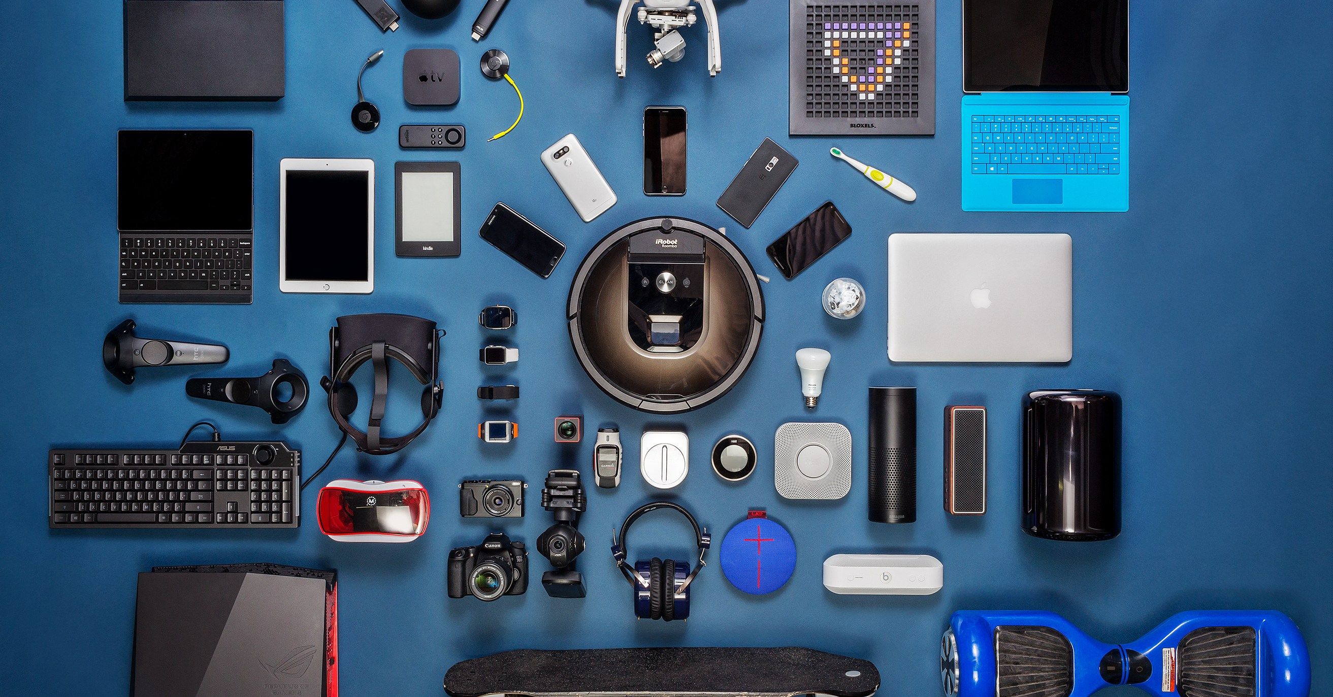 2625x1373 No, gadgets aren't dead