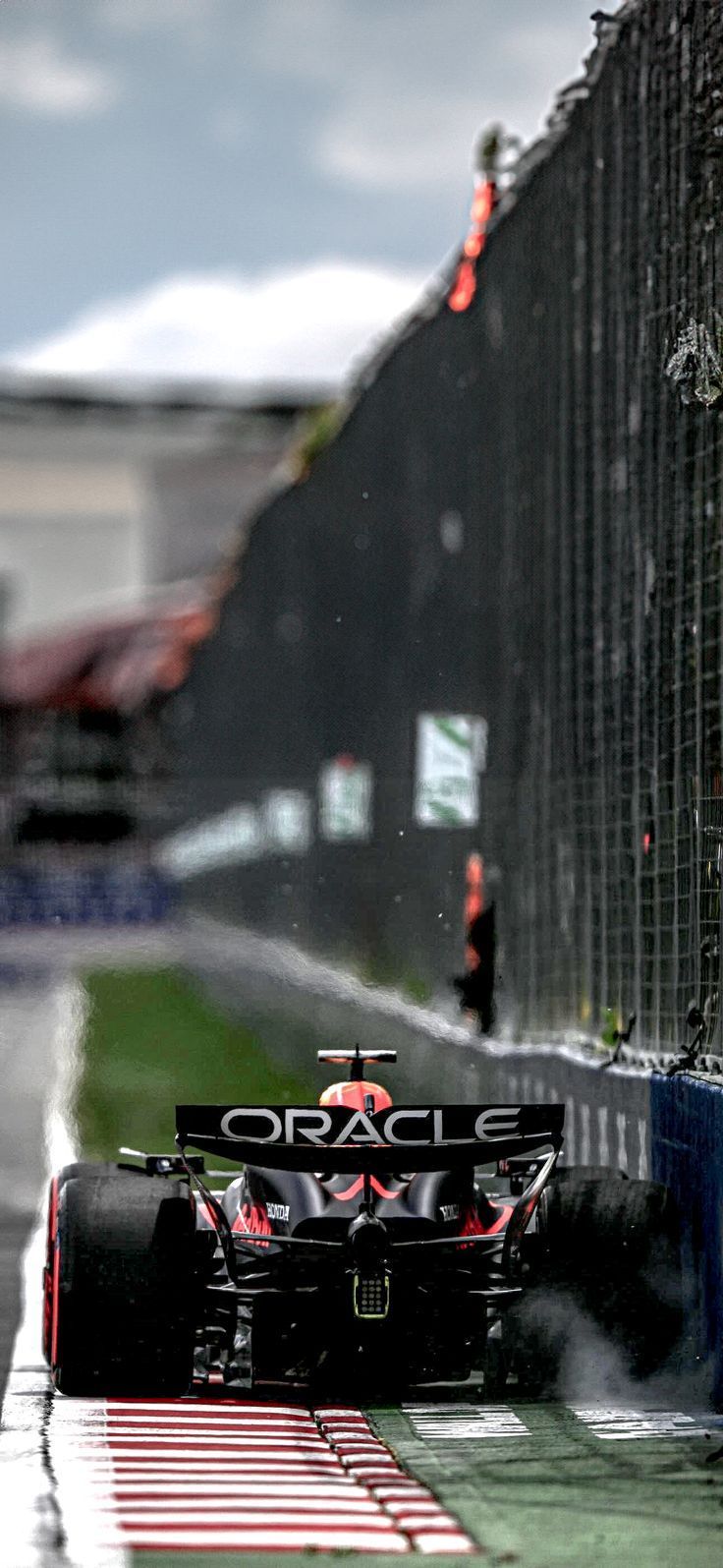 736x1595 Max Verstappen Red Bull F1 Wallpaper Grand Prix 2024