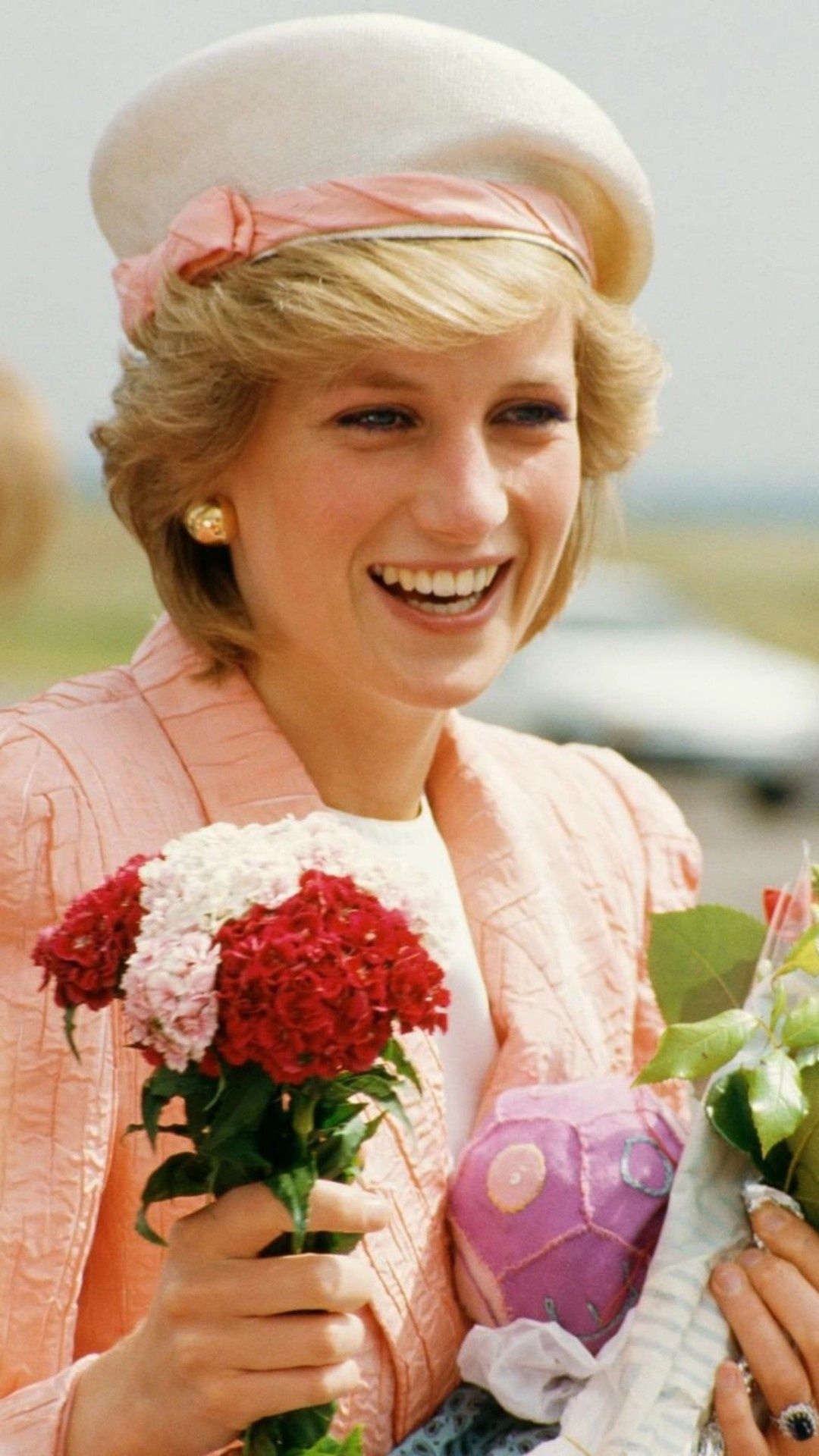 1080x1920 Princess Diana Wallpaper