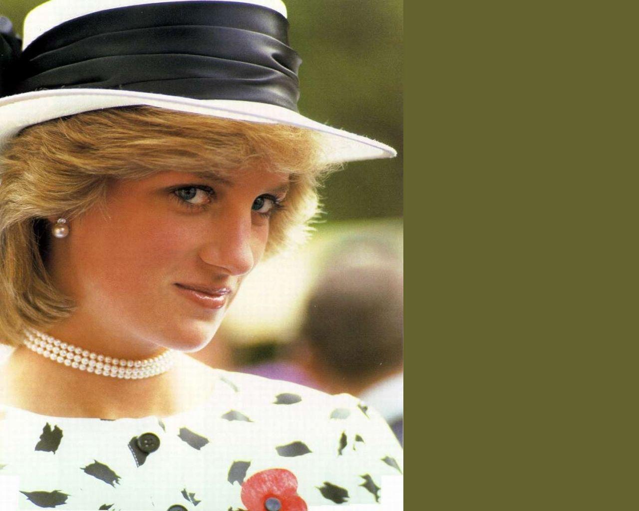 1280x1024 Princess Diana Wallpaper