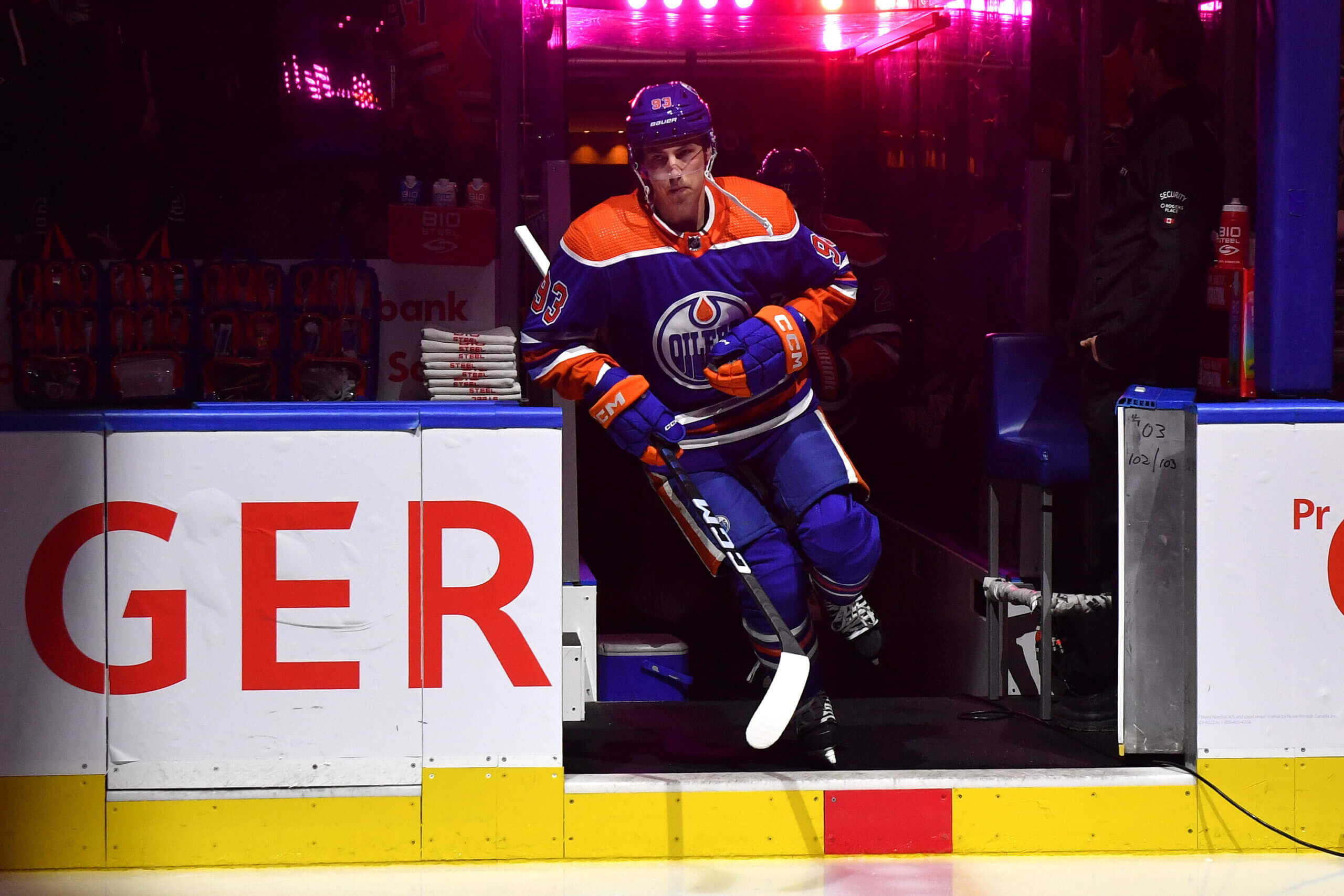 2560x1707 Lowetide: How Unique Is Oilers' Ryan Nugent Hopkins Career Season?