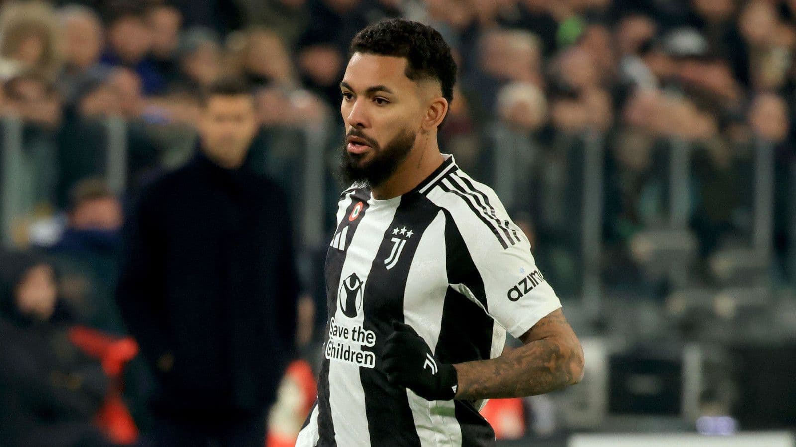 1600x900 Vodacom Soccer. News. Man Utd eye Juventus star Douglas Luiz to address midfield concerns