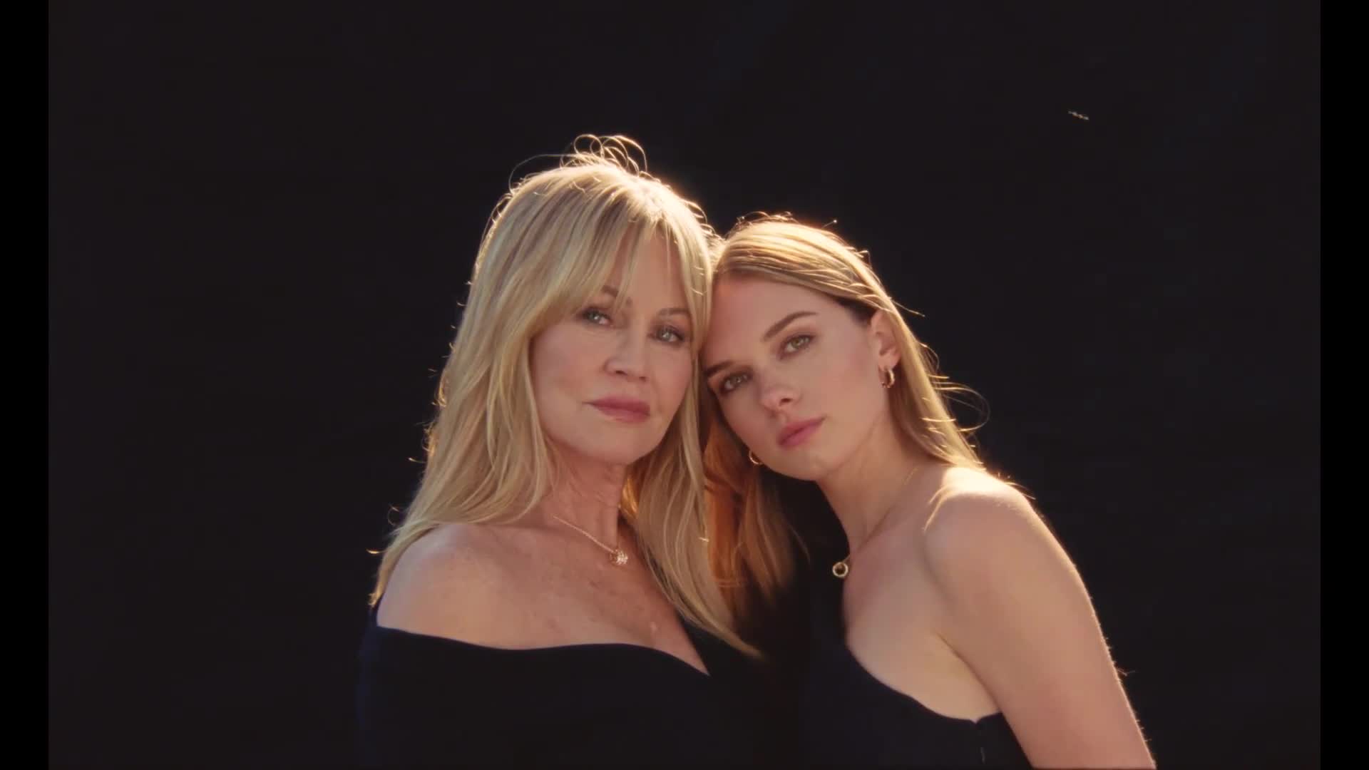1920x1080 Melanie Griffith And Stella Banderas On Wild Creativity And Their Mother Daughter Bond