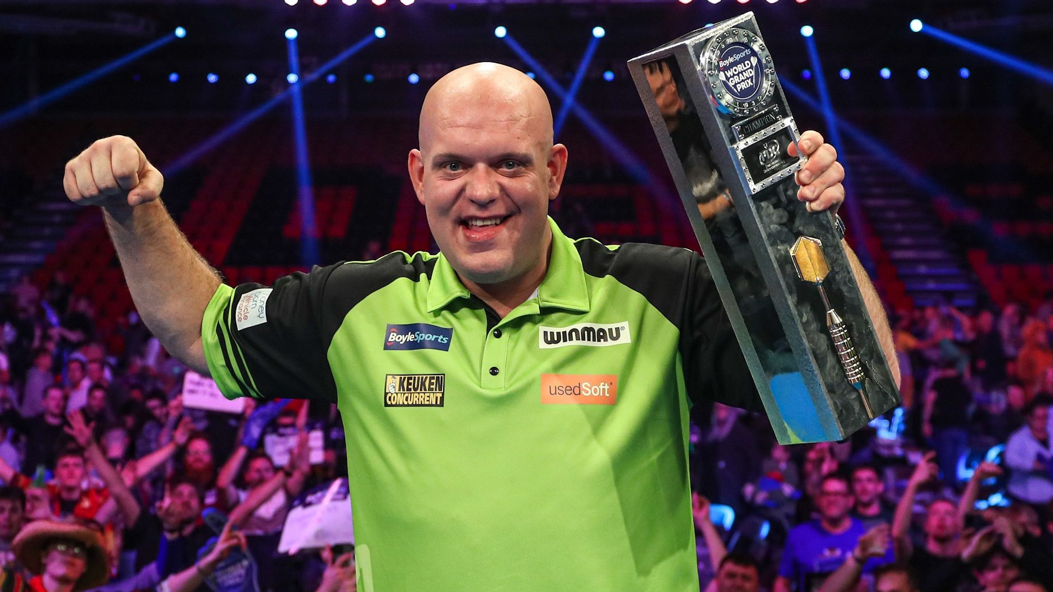 2048x1152 Michael van Gerwen is favourite for World Championship after World Grand Prix win, says Wayne Mardle