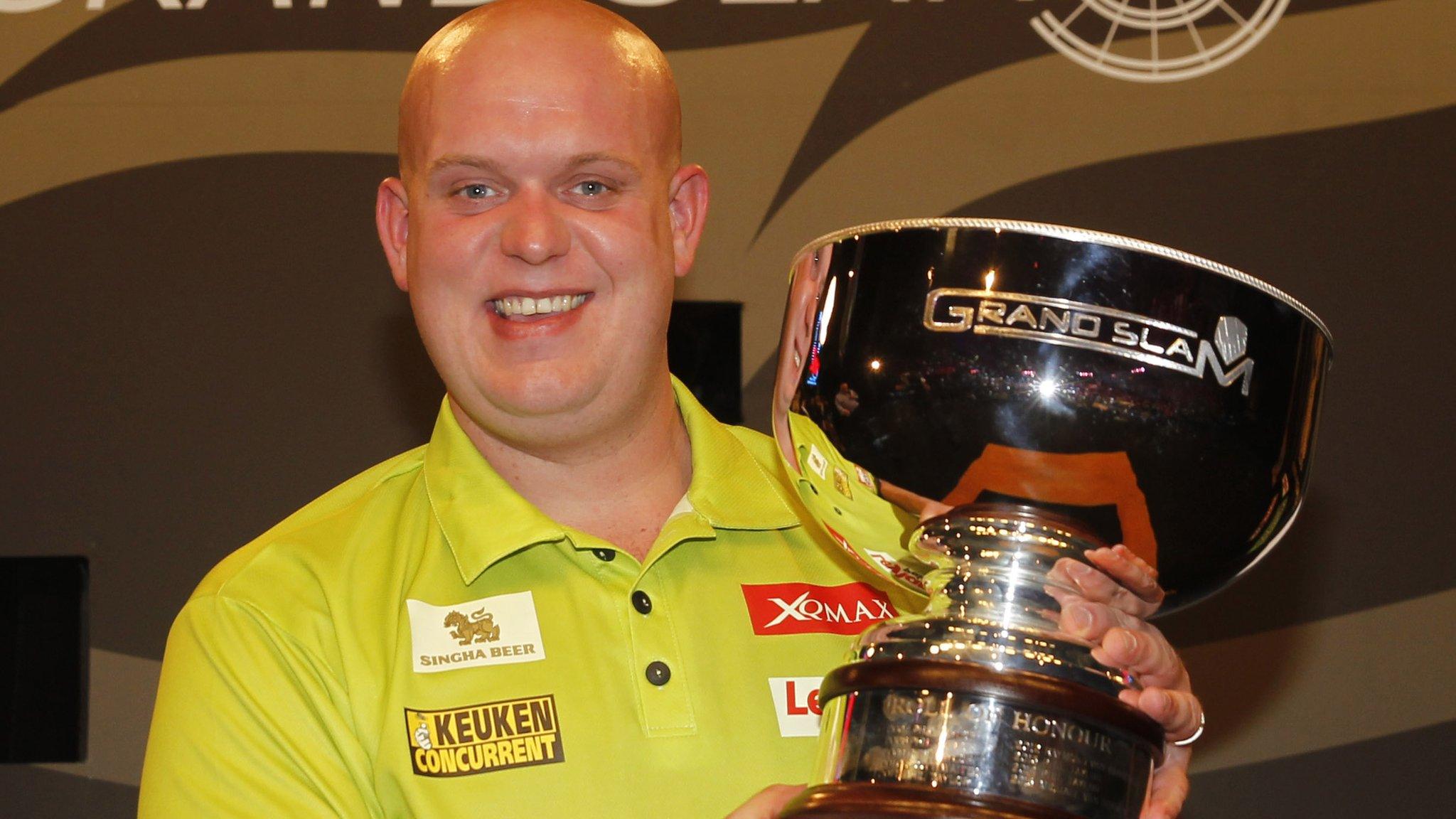 2048x1152 Michael van Gerwen retains Players Championship title in Minehead