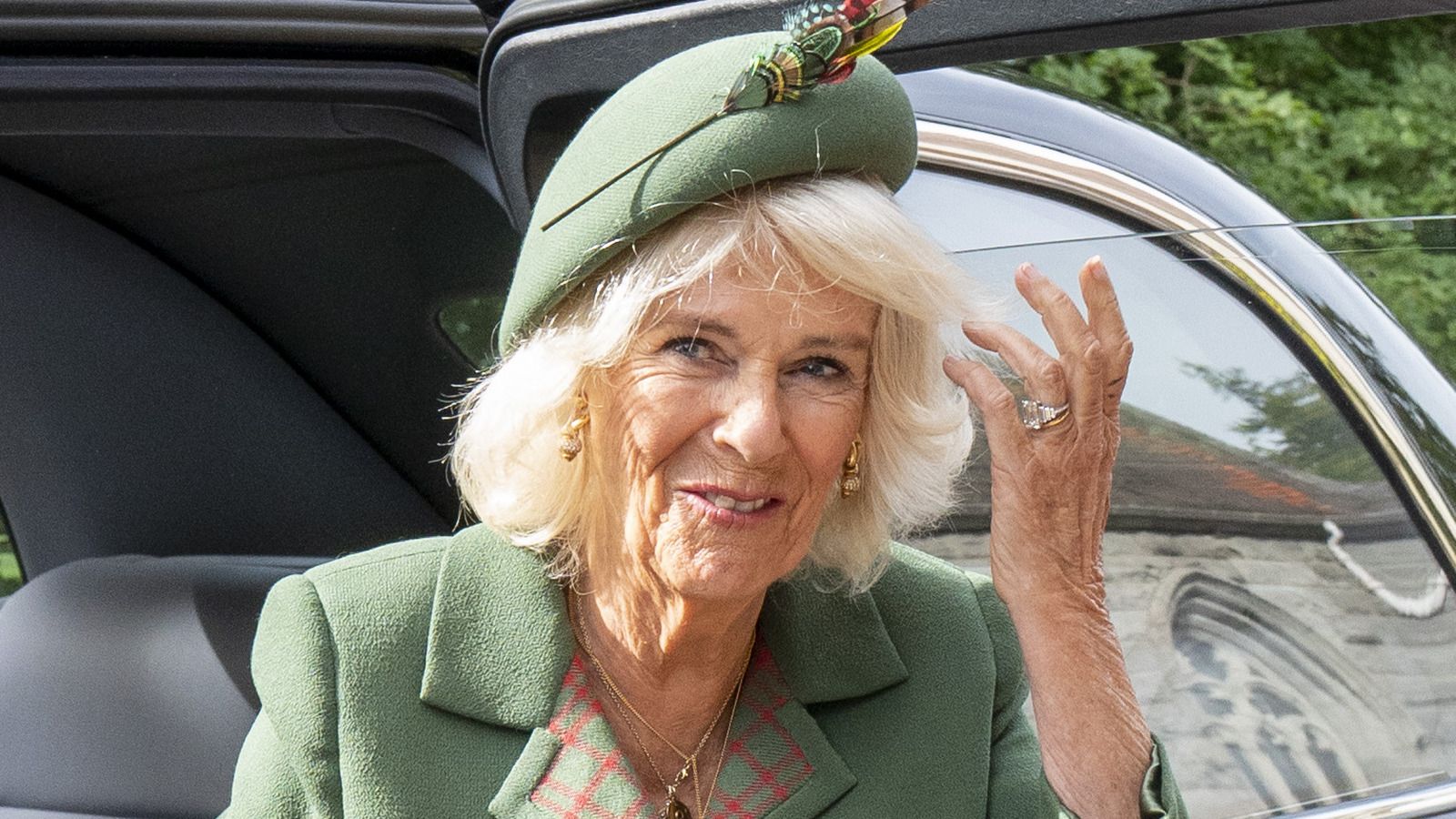 1600x900 Expert Tells Us How Queen Camilla's Body Language Has Changed Since The Queen's Death