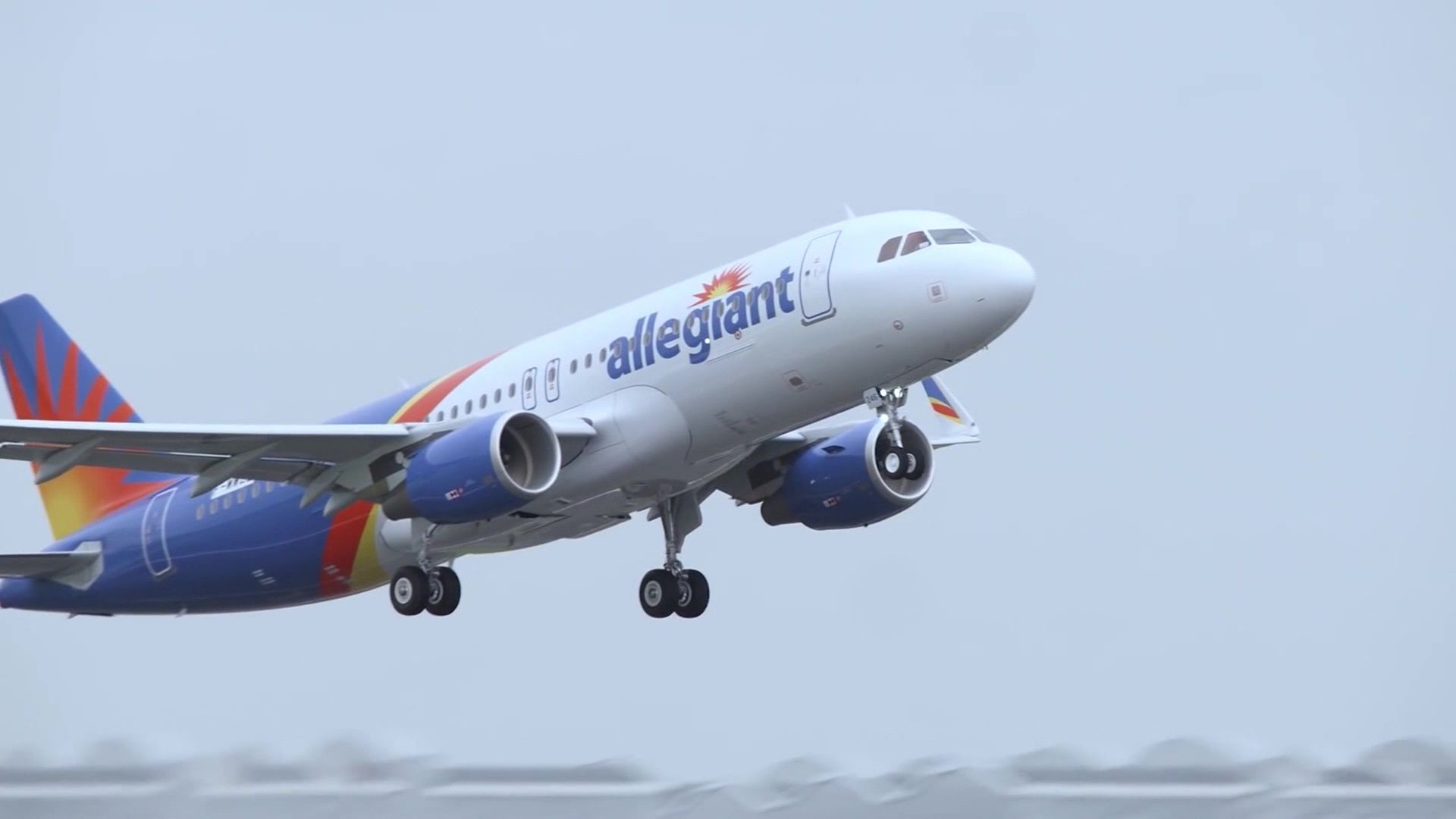 1920x1080 Allegiant Air stops all Albuquerque air service