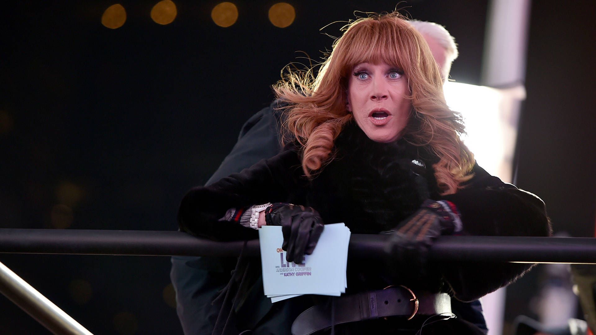 1920x1080 Kathy Griffin Apologizes for Trump Photo