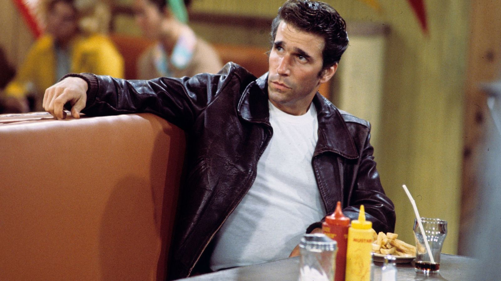 1600x900 Henry Winkler Had To Fight To Save One Of The Fonz's Perfect Happy Days Moments