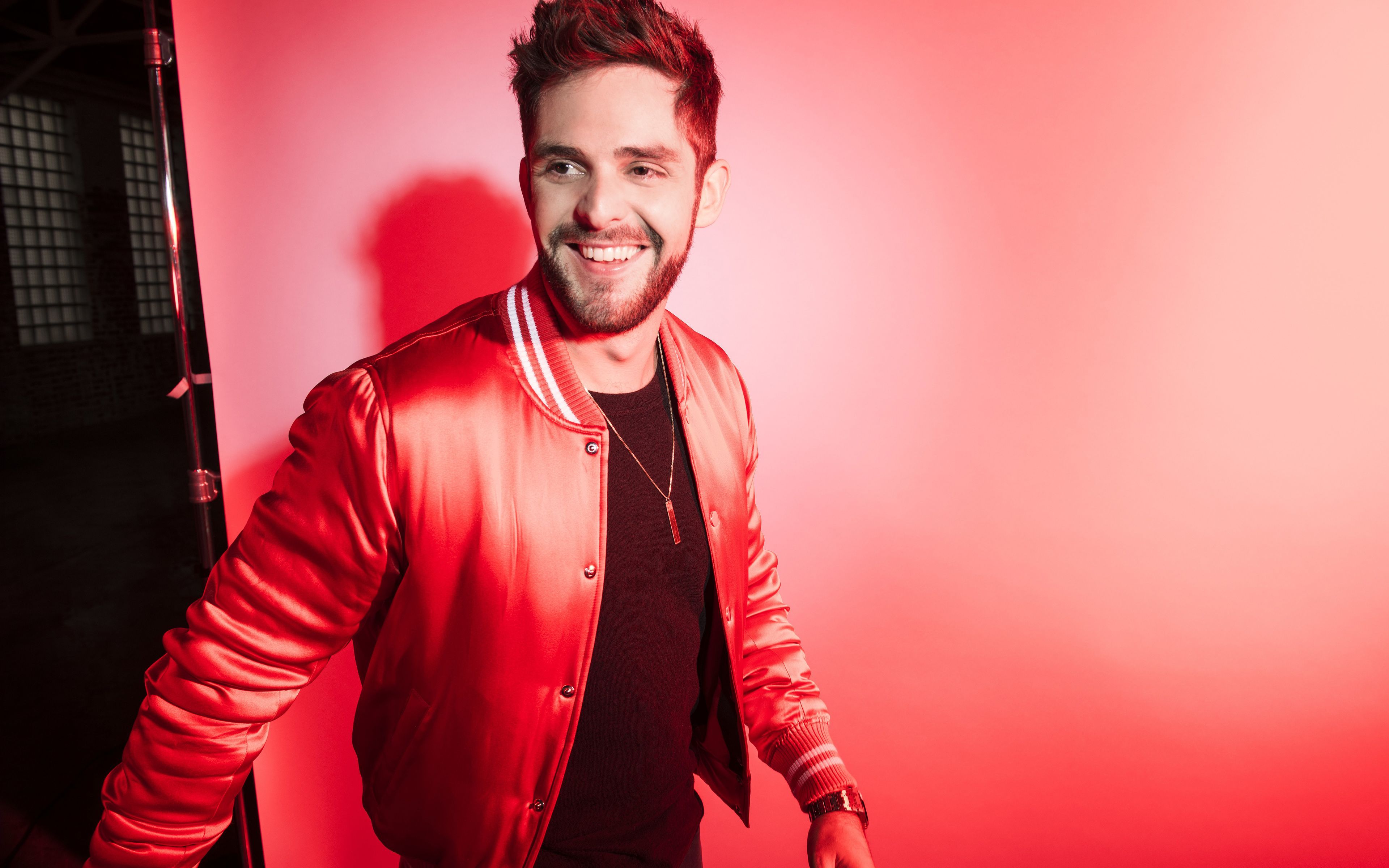 3840x2400 Thomas Rhett Computer Wallpaper