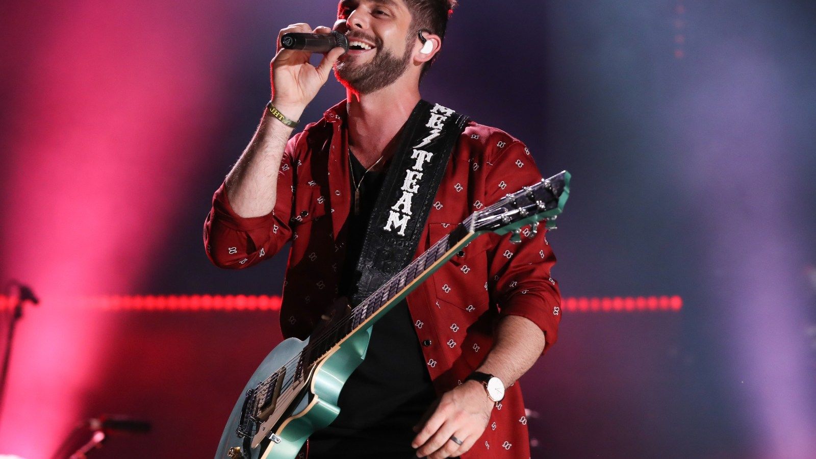 1600x900 Thomas Rhett's 'Unforgettable': Hear New Song