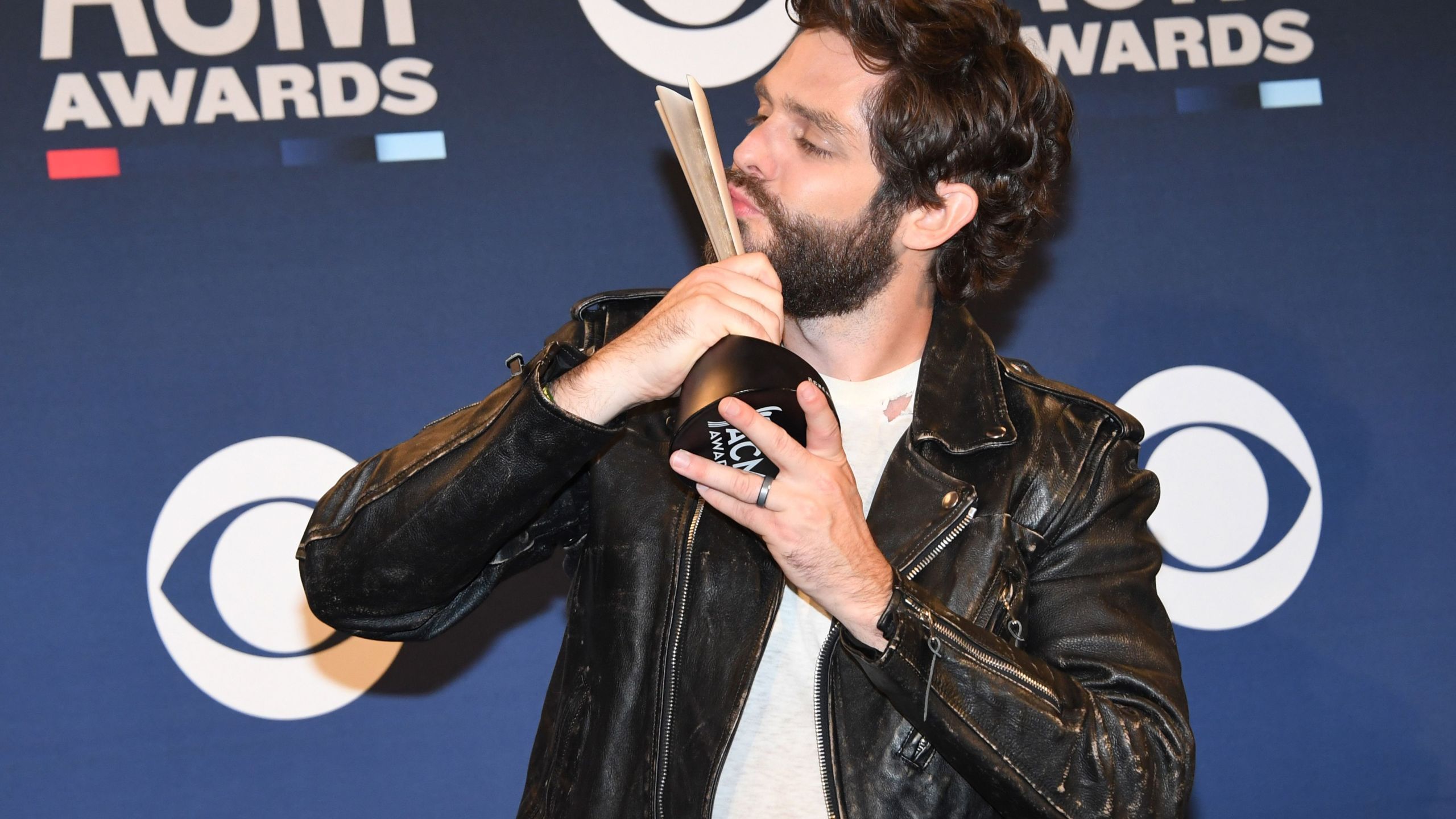 2560x1440 Country star Thomas Rhett to play at Seminole Hard Rock Casino in Tampa to celebrate return of sports betting