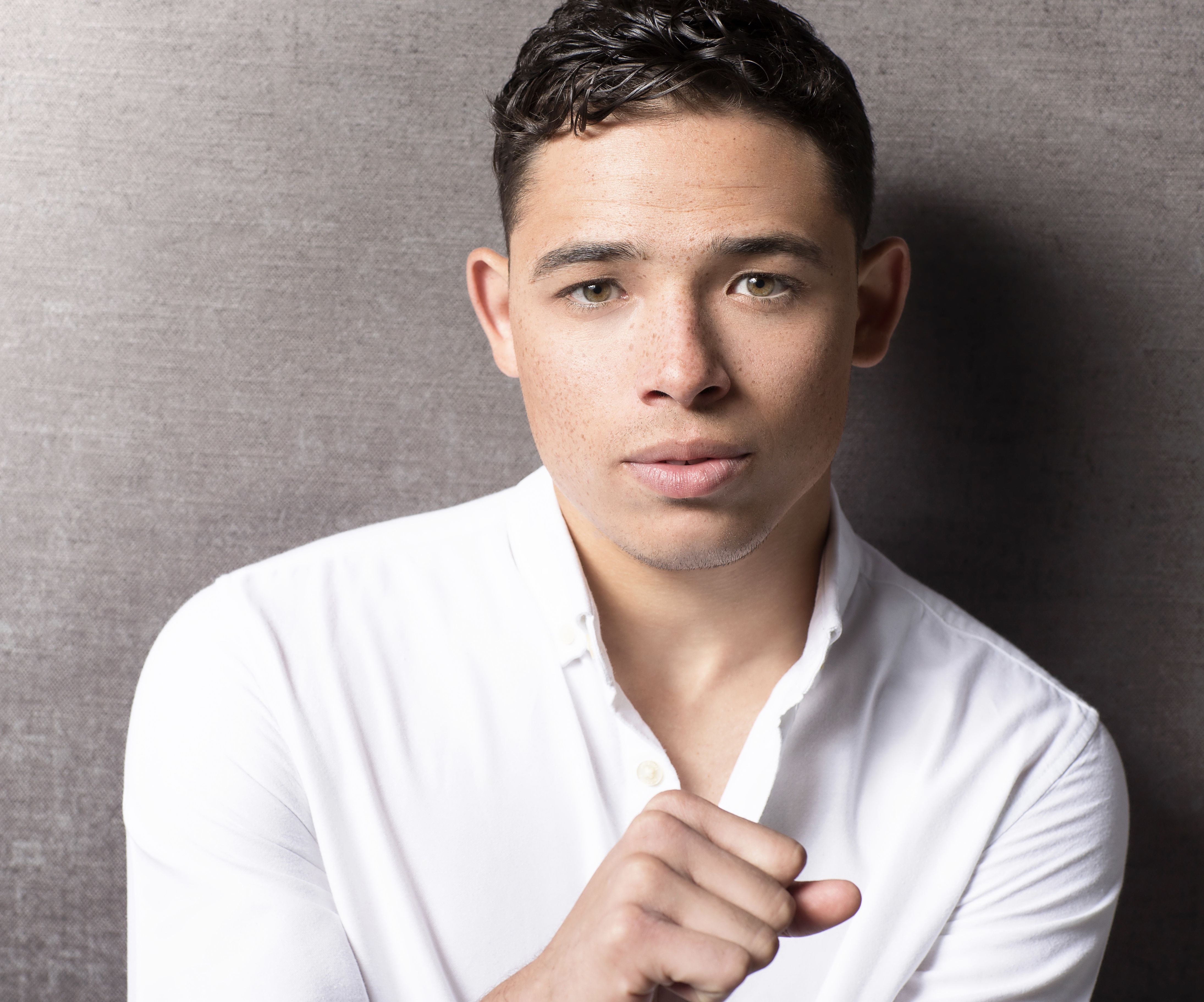 4379x3646 Phone wallpaper: Celebrity, Anthony Ramos, Actor, Freckles 990729