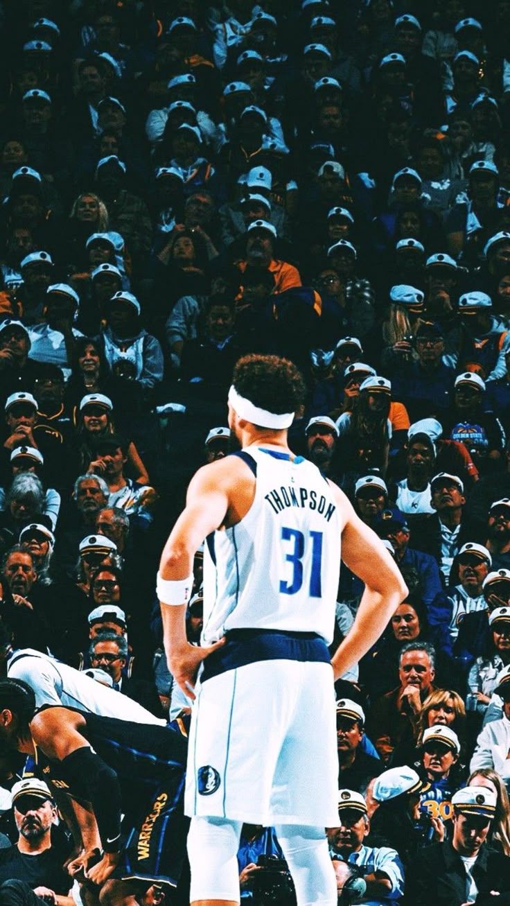 736x1307 Klay Thompson 2025 Wallpaper