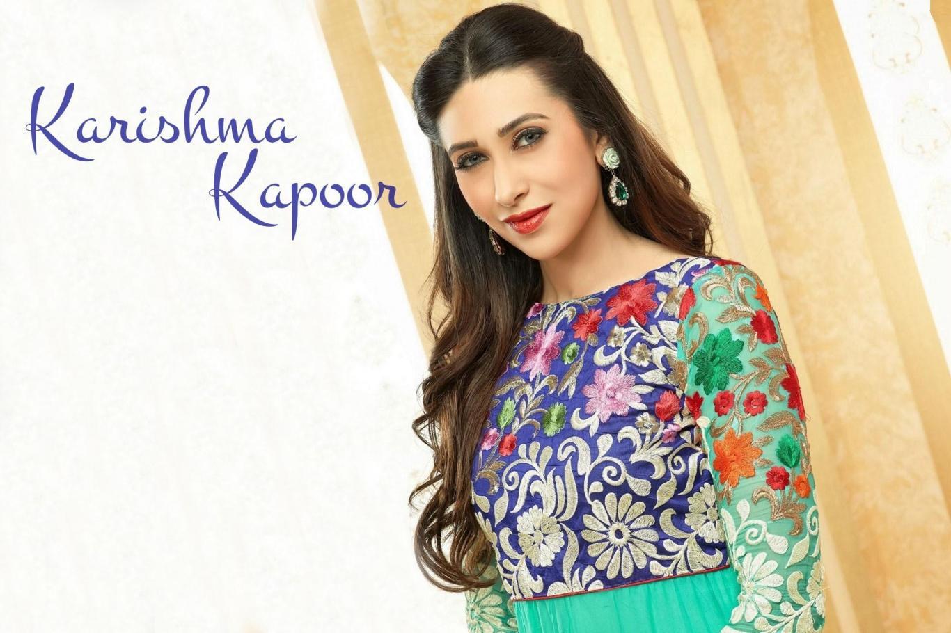 1366x910 Karishma Kapoor Image Download