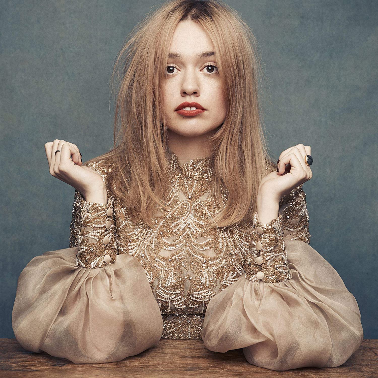 1500x1500 Aimee Lou Wood Wallpaper