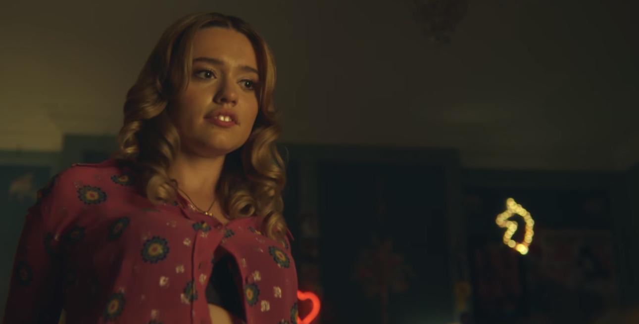 1291x655 Aimee Lou Wood Wallpaper