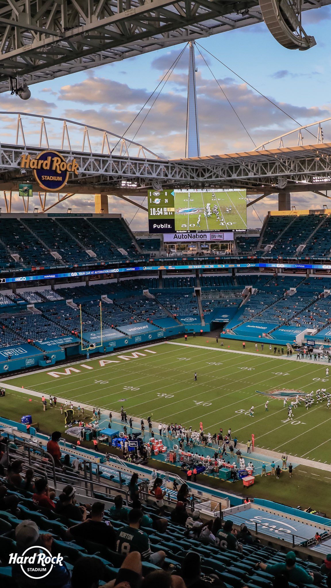 1152x2048 Hard Rock Stadium on Twitter