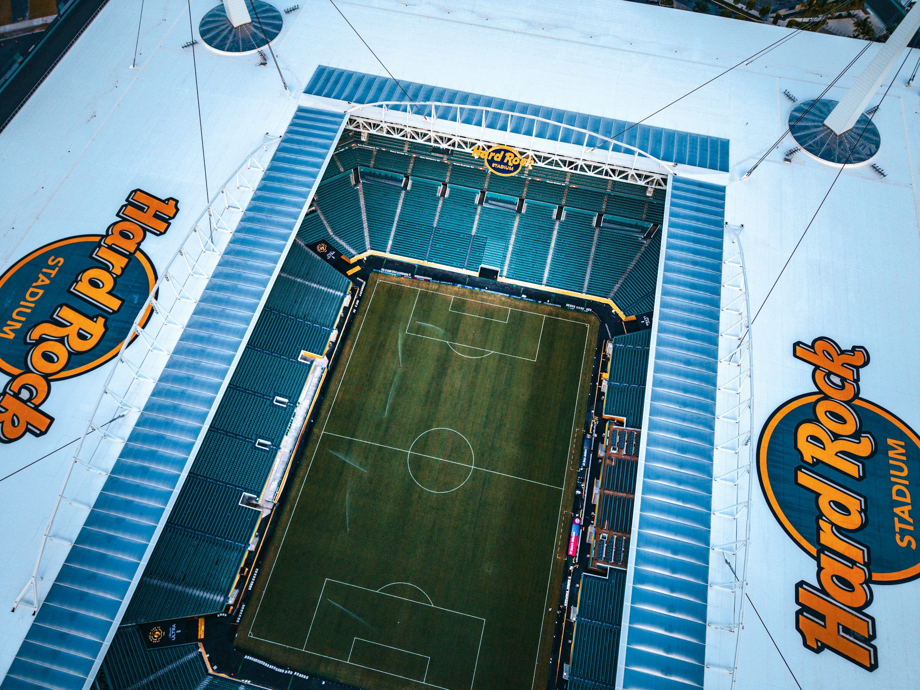 3000x2250 An aerial view of hard rock stadium. photo