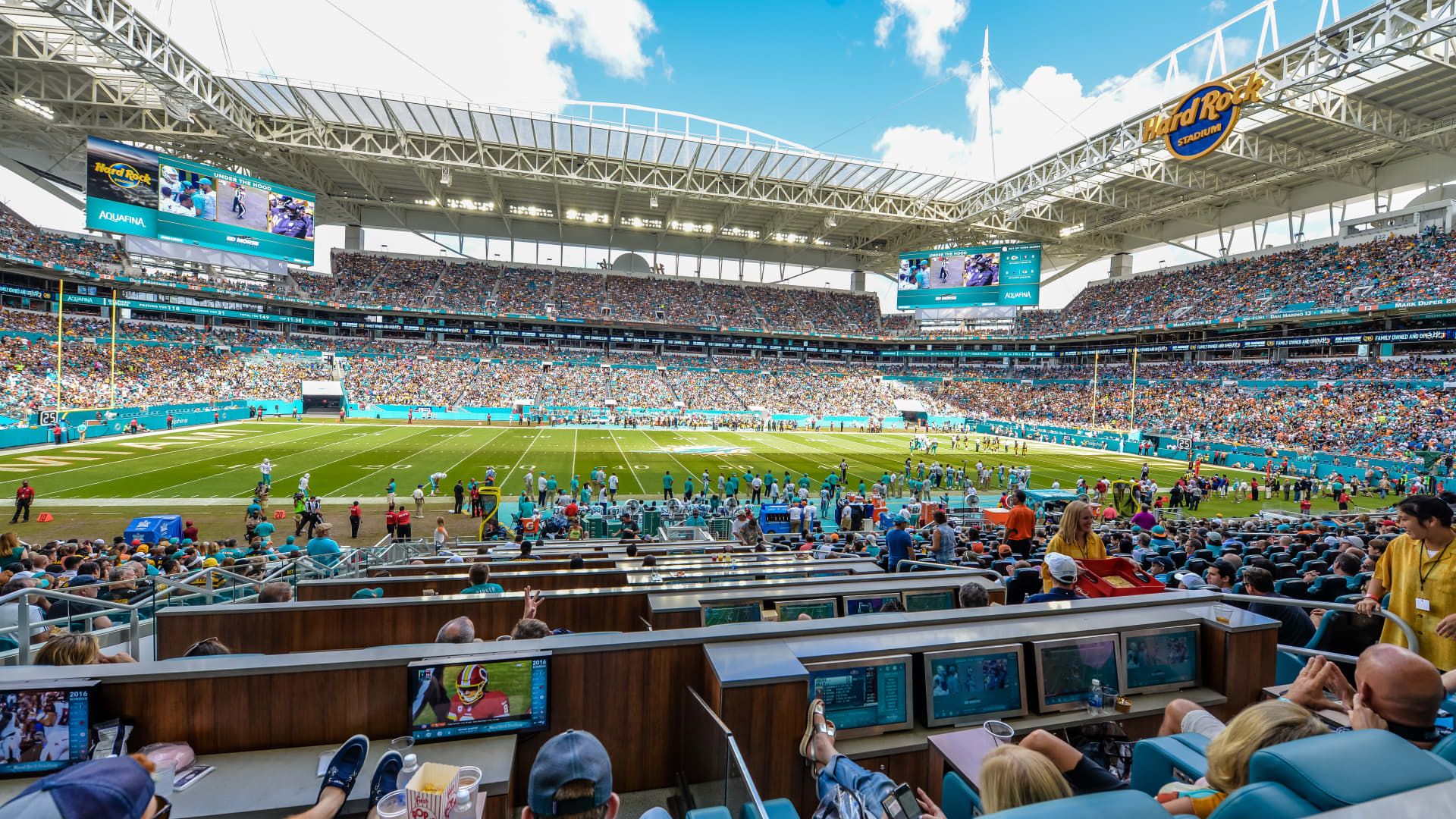 1920x1080 Photos: View from most expensive seats at Super Bowl LIV in Miami