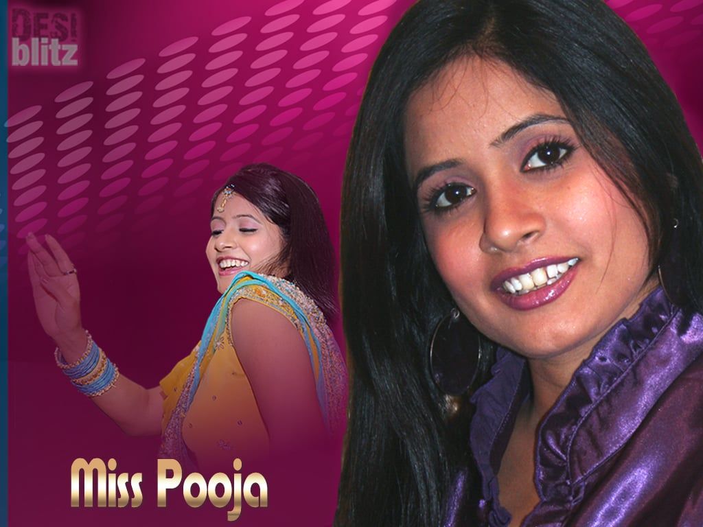 1024x768 Miss Pooja Wallpaper
