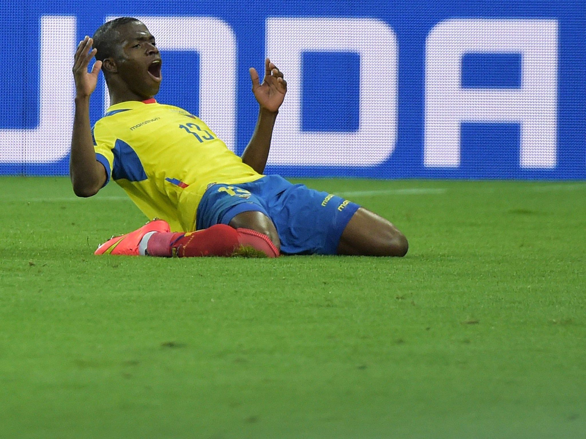 2048x1536 Honduras Vs Ecuador Match Report World Cup 2014: Enner Valencia Scores Twice To Keep Ecuador Hopes Of Progression Alive In 2 1 Win