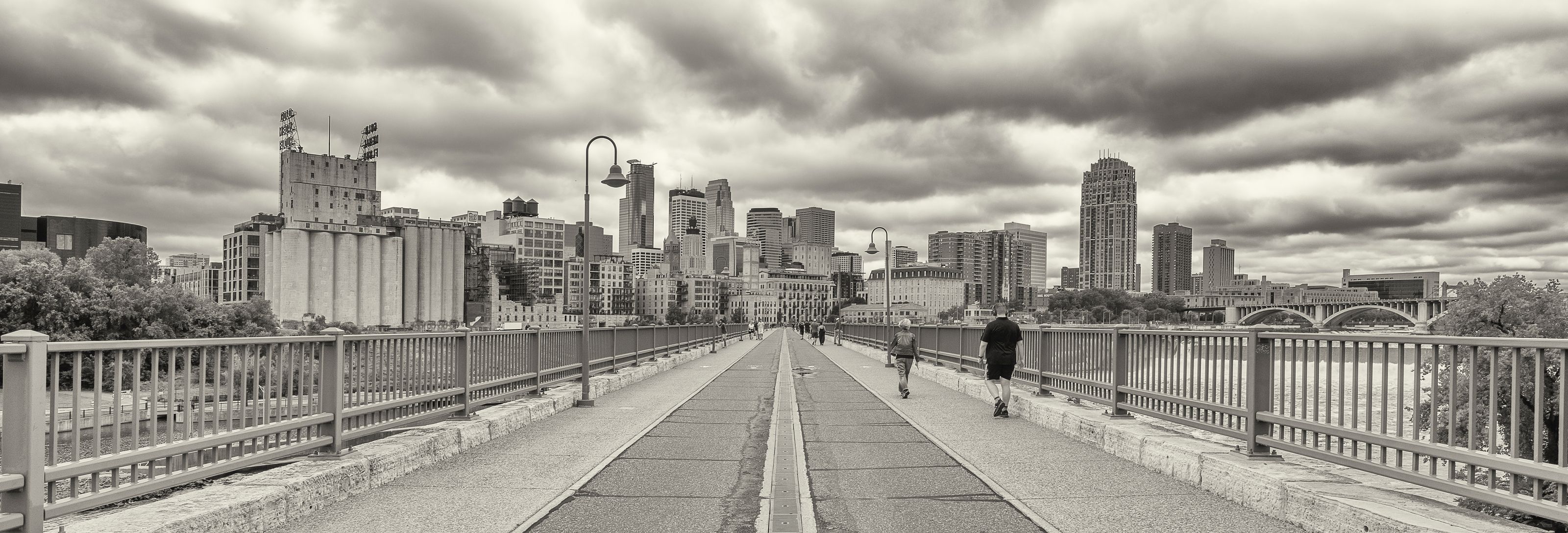 3200x1087 View Of Downtown Minneapolis From Stone Arch Bridge Wall Mural Your Way