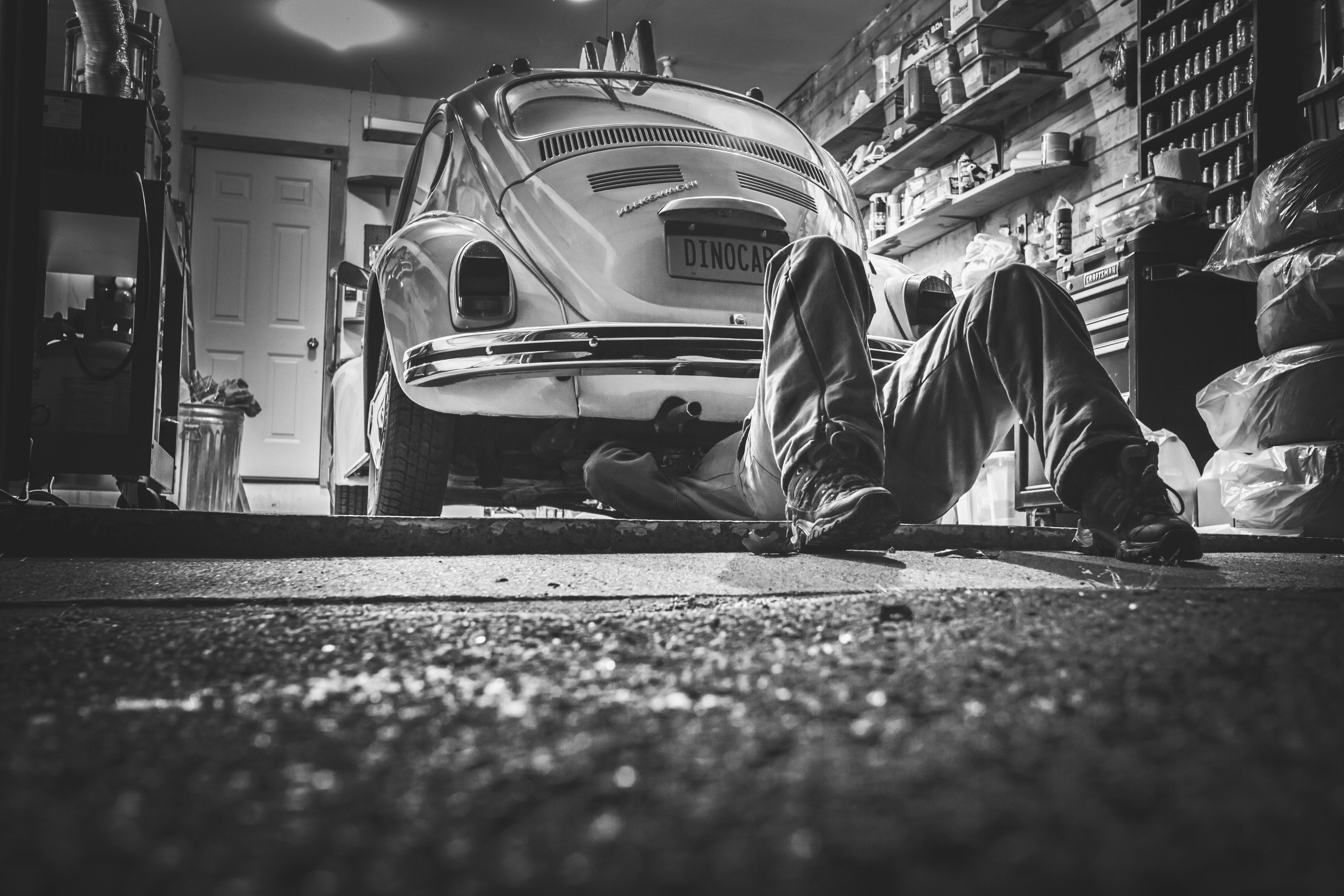 6000x4000 Car Mechanic Photo, Download The BEST Free Car Mechanic & HD Image