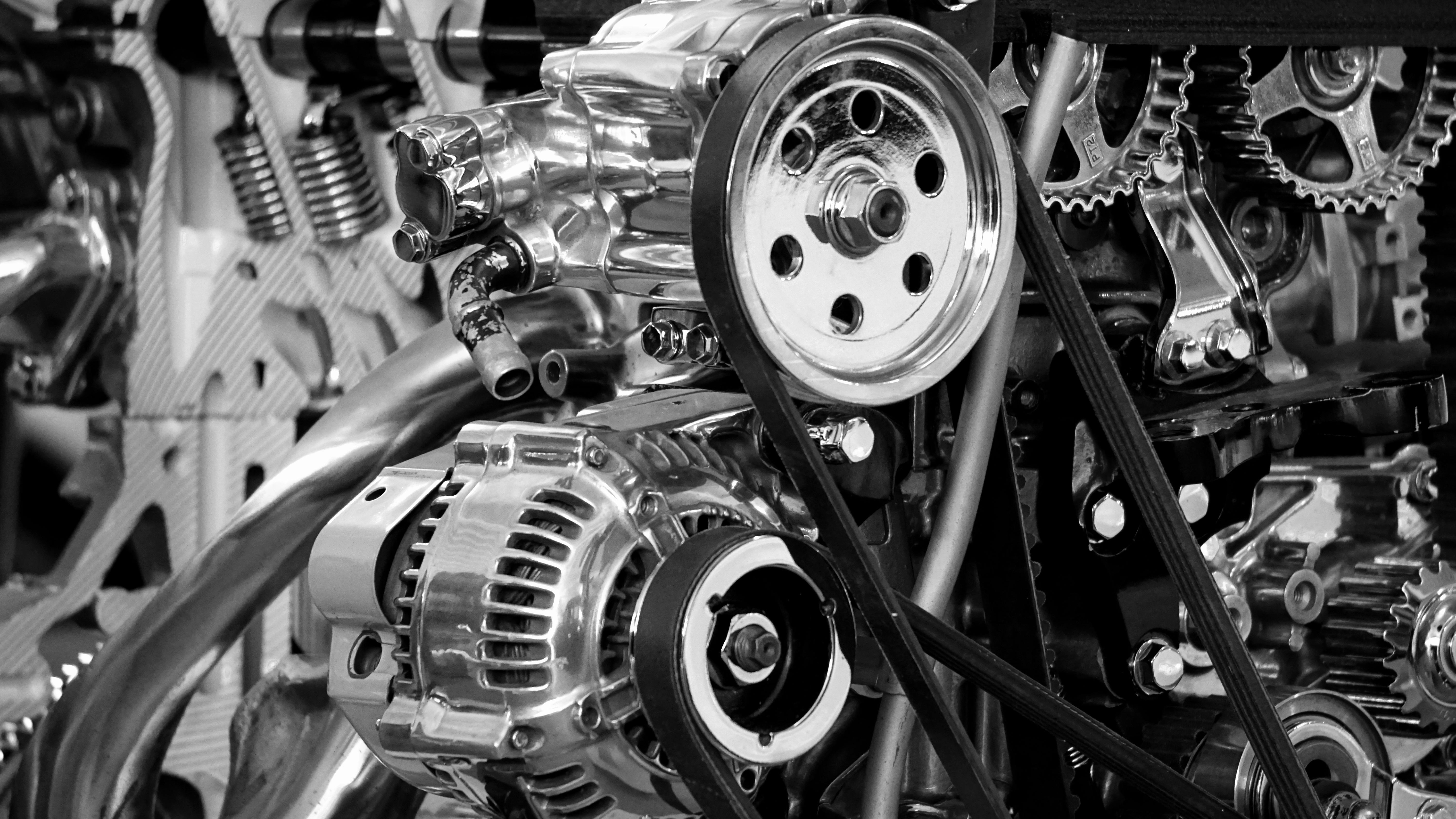 6000x3376 Greyscale Photography of Car Engine · Free