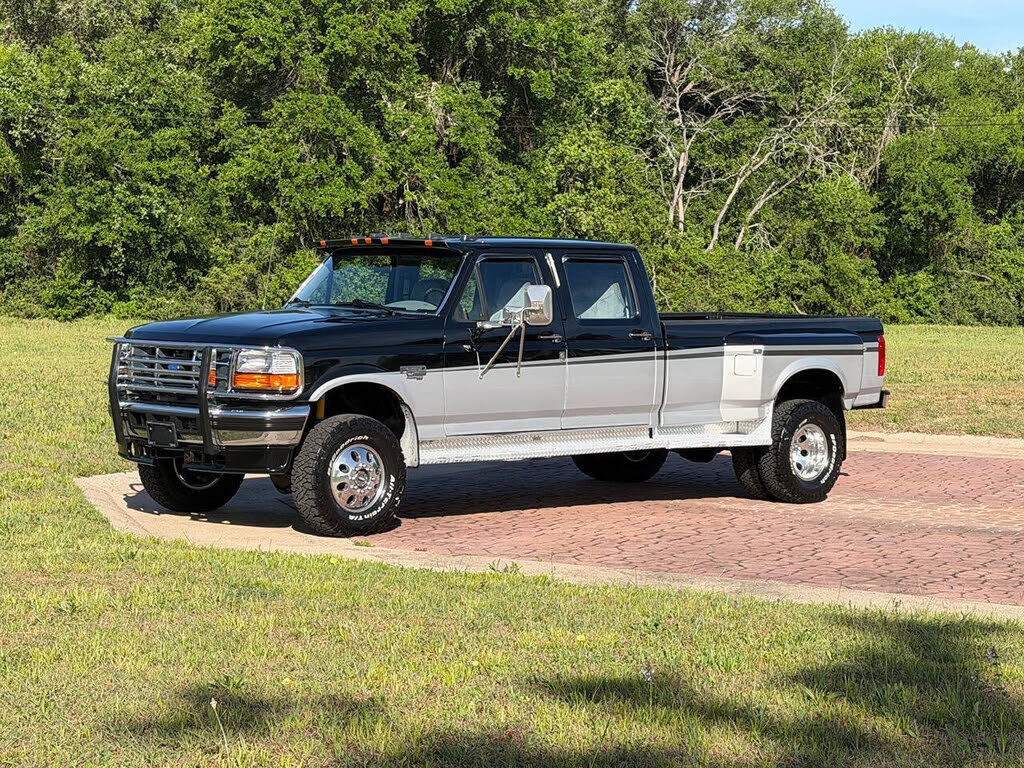 1024x768 OBS (1987) Ford Trucks in Texas City, TX