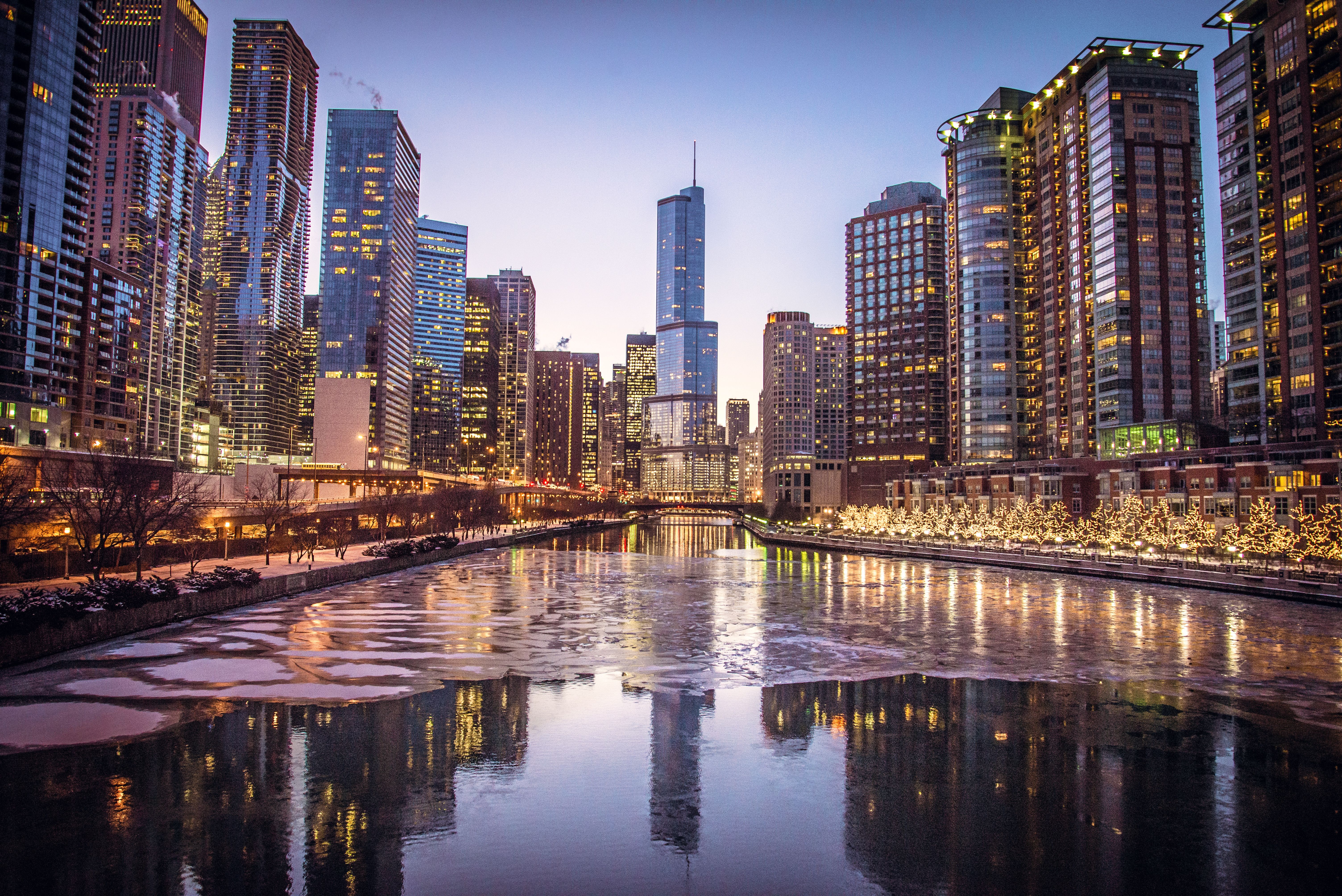 6016x4016 Wallpaper ice, winter, the city, lights, river, skyscrapers, the evening, Chicago for mobile and desktop, section город, resolution 6016x4016