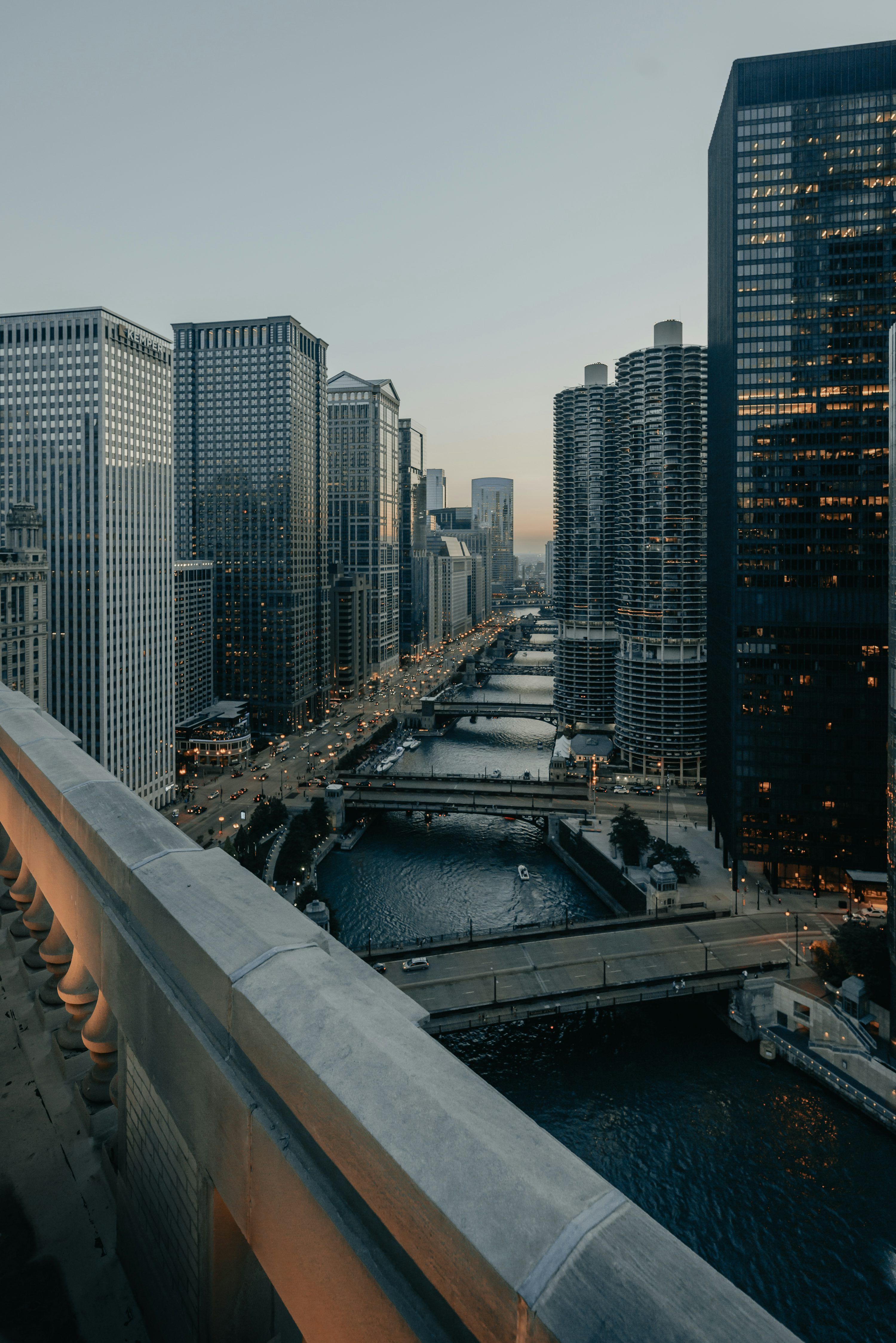 3000x4494 Chicago River Picture. Download Free Image