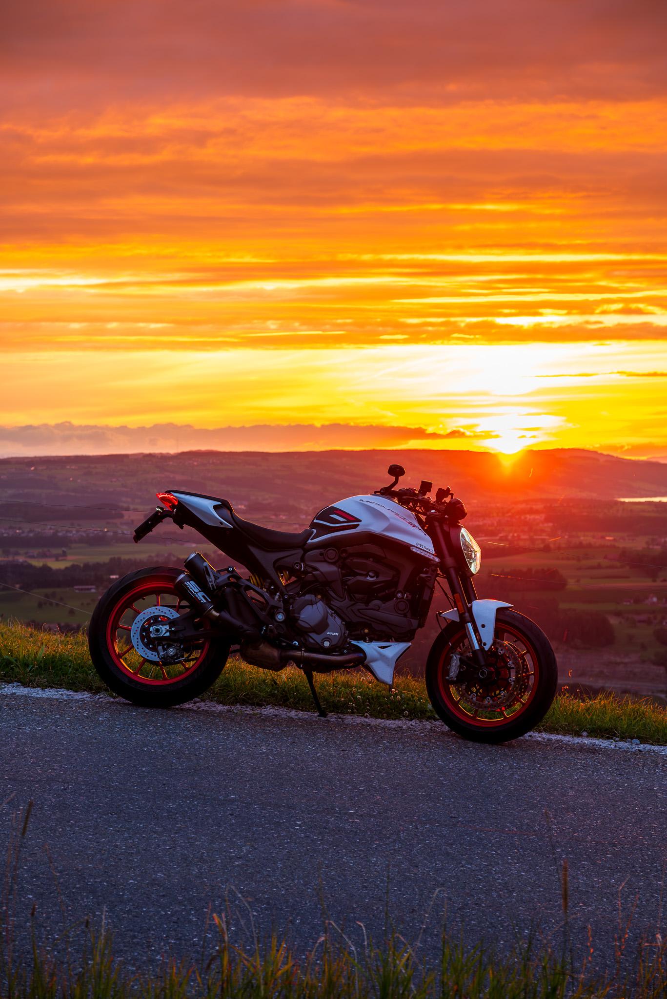1367x2048 Bikes and sunsets are match made in heaven
