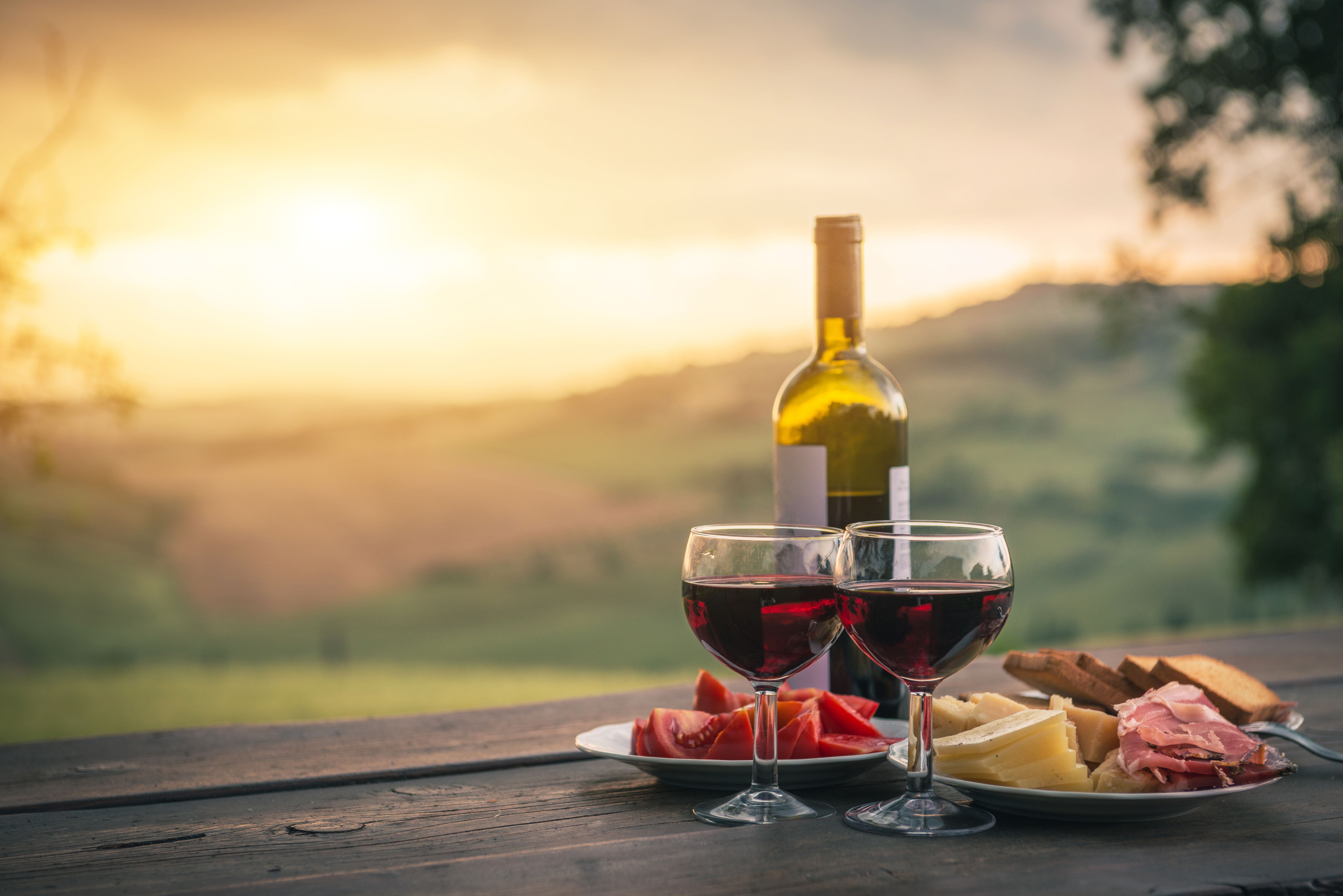 6924x4621 Pairing Wine With French Food. Rochambeau. Café, Restaurant & Bar in Boston, MA