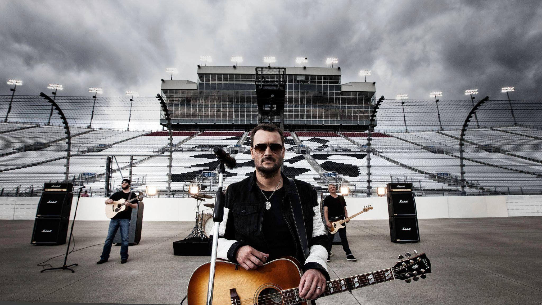 2048x1152 Eric Church Wallpaper