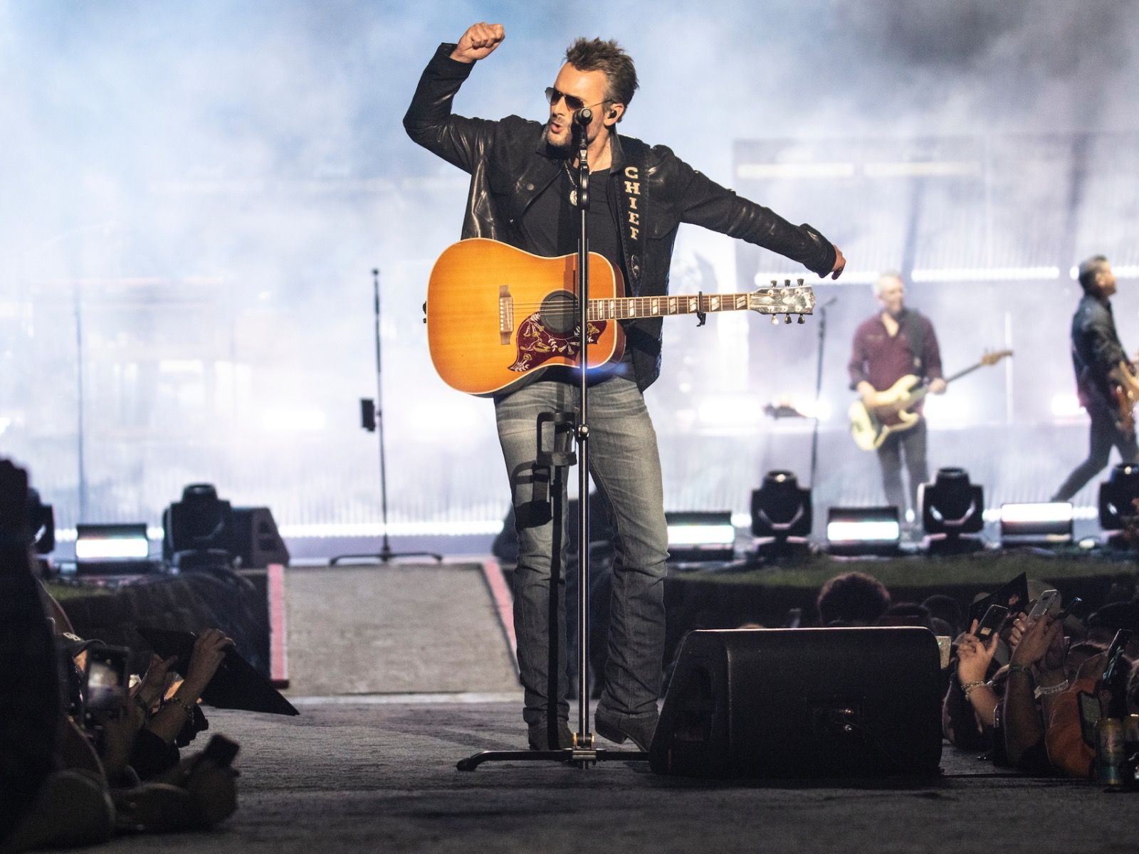 1600x1200 awesome image from the first half of Country Thunder Wisconsin