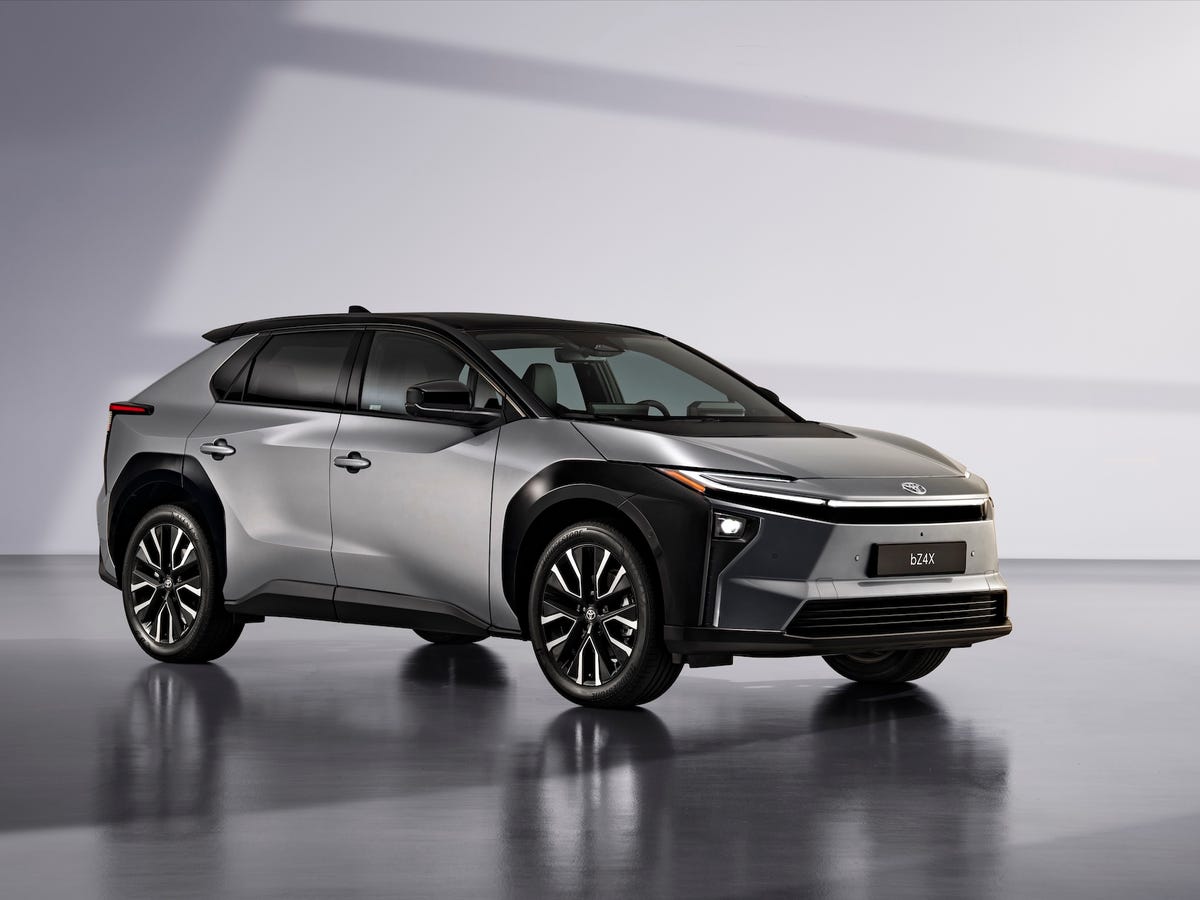 1200x900 Toyota bZ4X EV Gets a Facelift and Now Offers up to 337 HP
