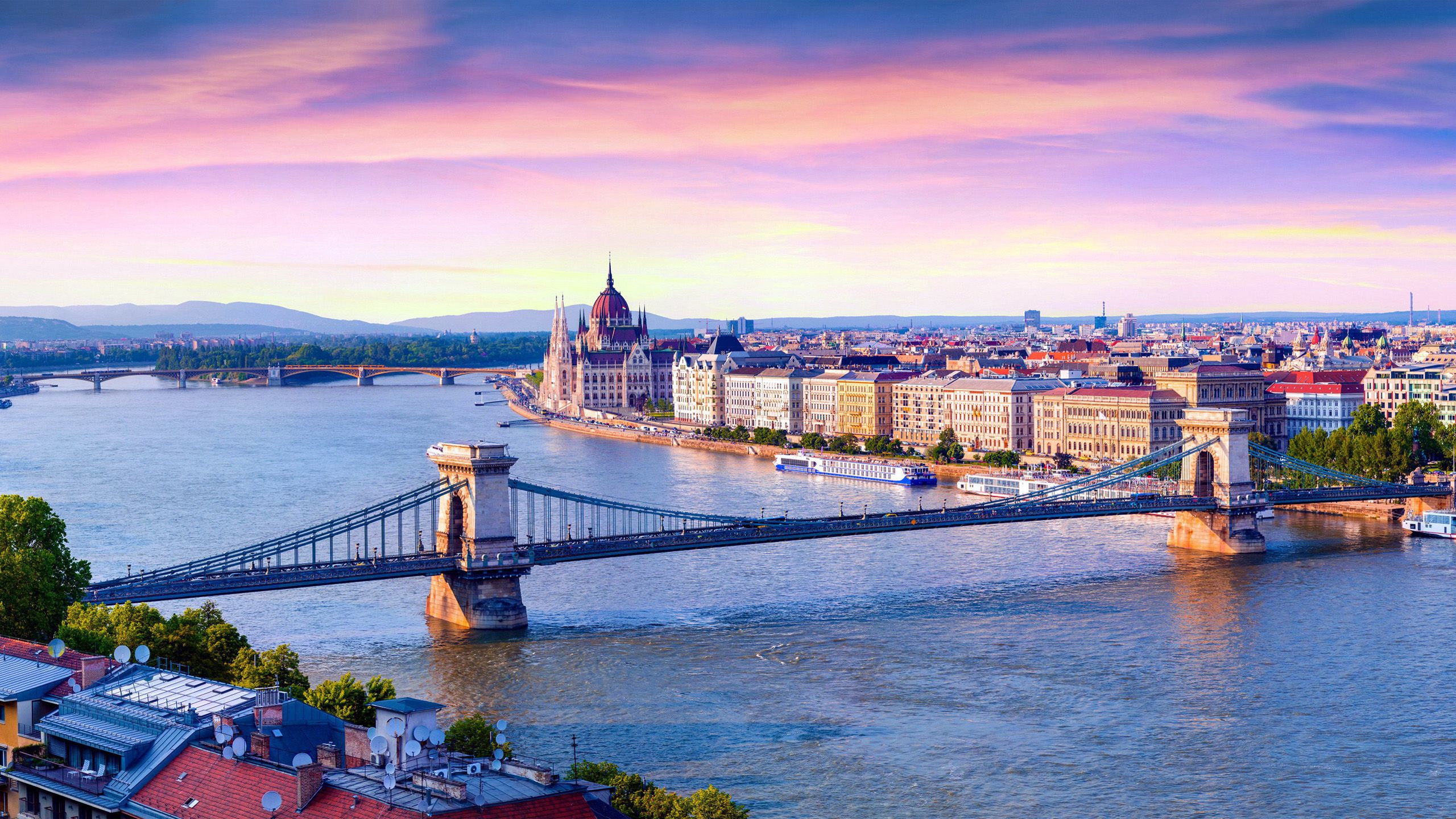 2560x1440 Bridge Budapest Building Hungary River HD Travel Wallpaper
