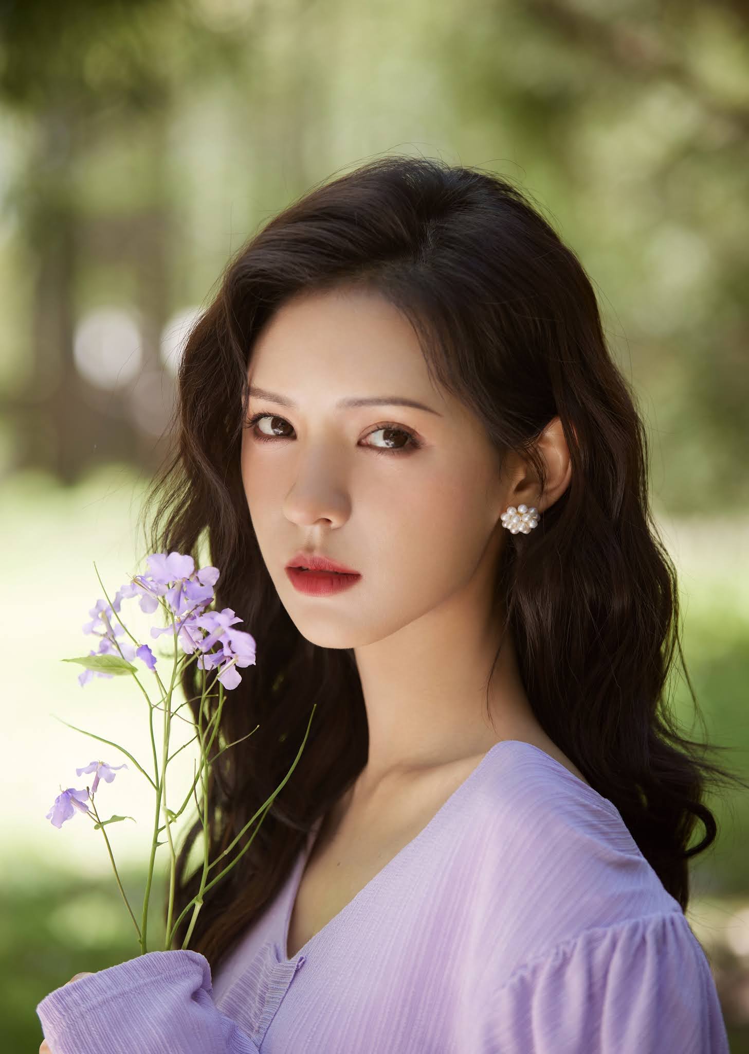 1457x2048 Zhang Yuxi Wallpaper