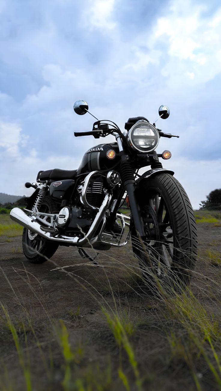 736x1305 Honda H'ness CB 350