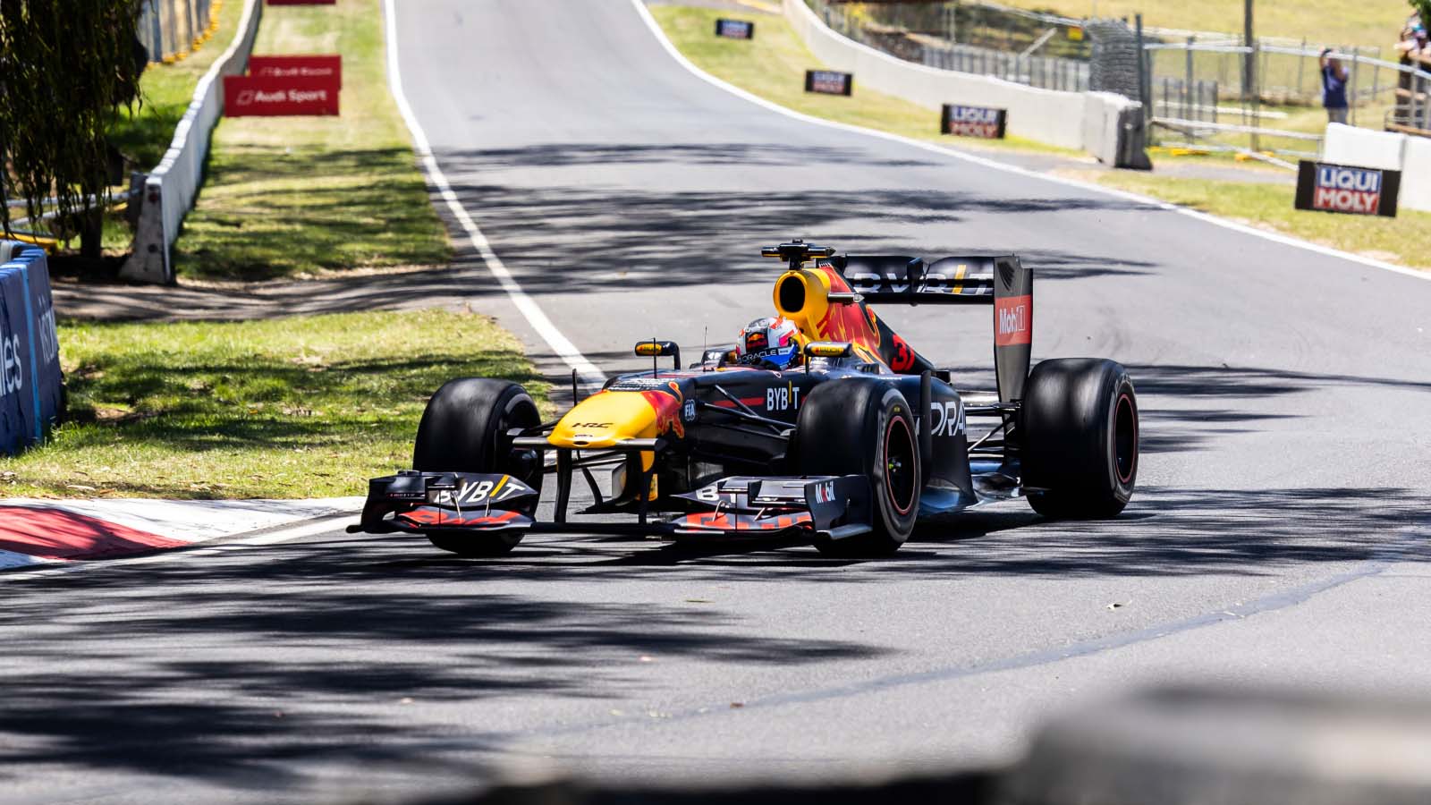 1600x900 Liam Lawson takes in 'really crazy' Bathurst Formula 1 car run with Red Bull