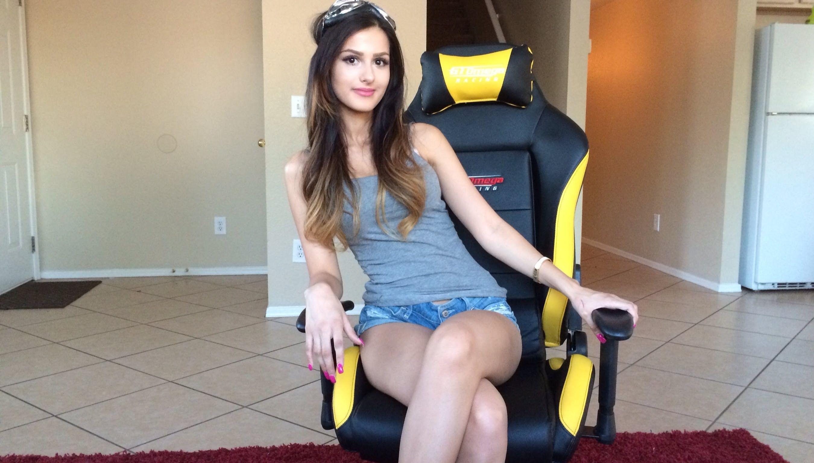 Instagram's Top Gamer: SSSniperWolf