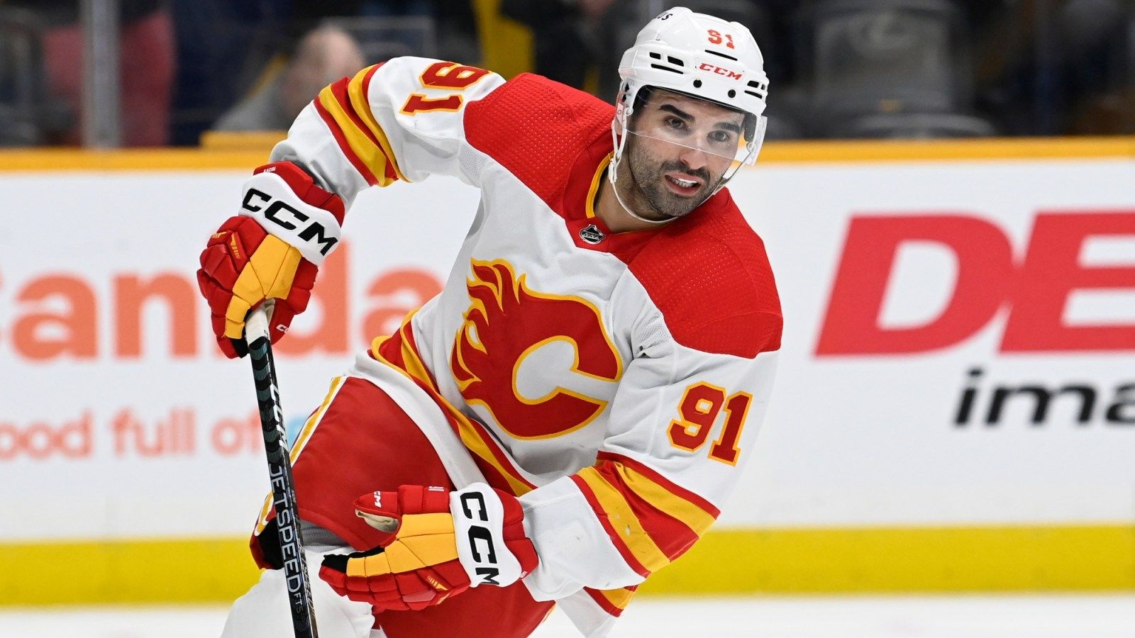1600x900 Nazem Kadri had pins in his thumb as Avalanche won Stanley Cup, but now has a ring to show for it