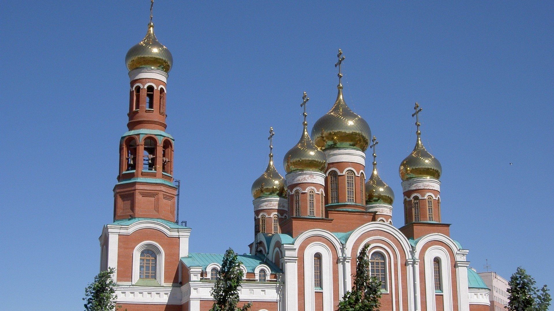 1920x1080 Sunlit Golden Domes