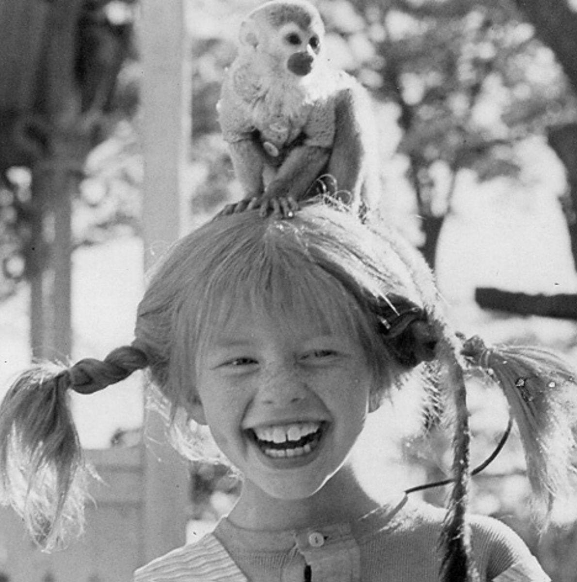 1190x1200 Pippi Longstocking Wallpaper