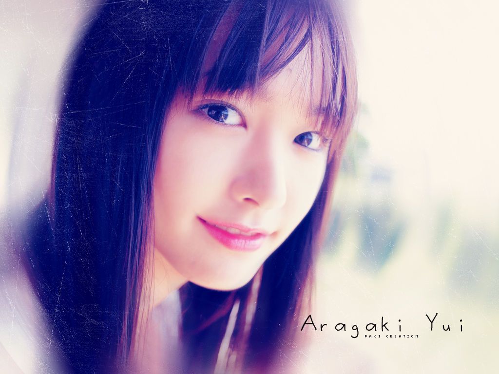 1024x768 Yui Aragaki_187