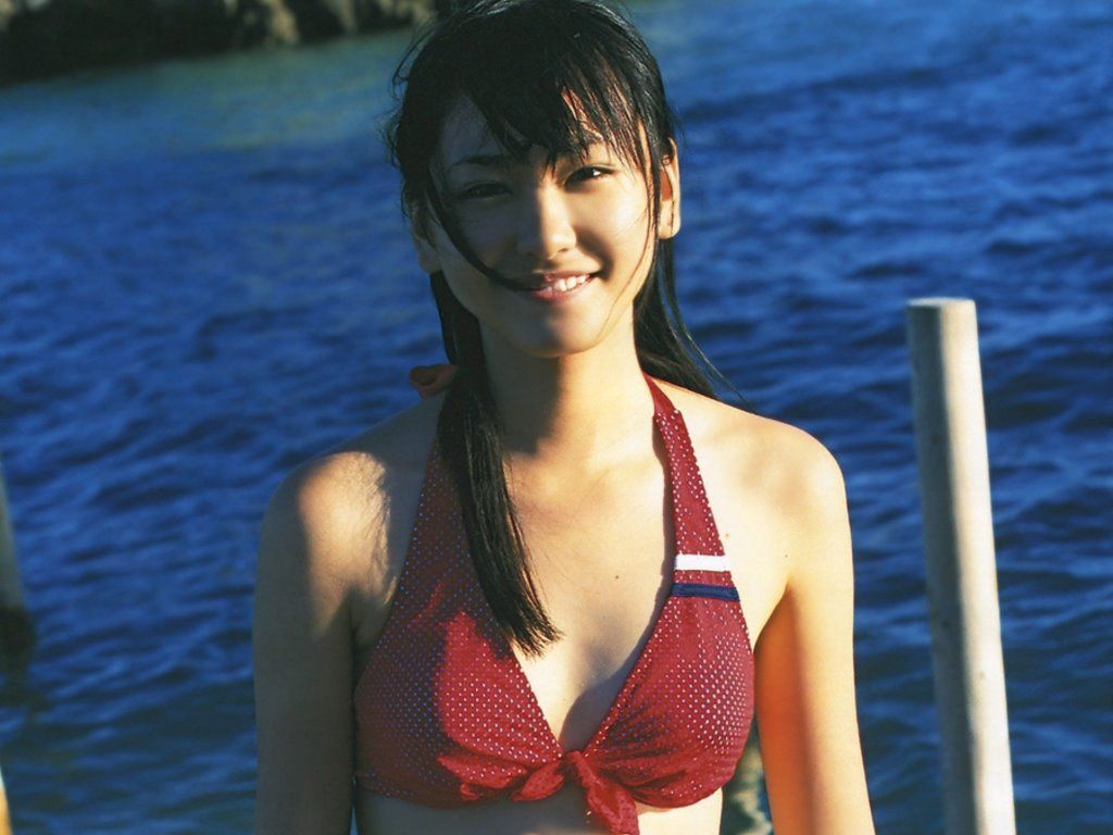 1024x768 Yui Aragaki picture