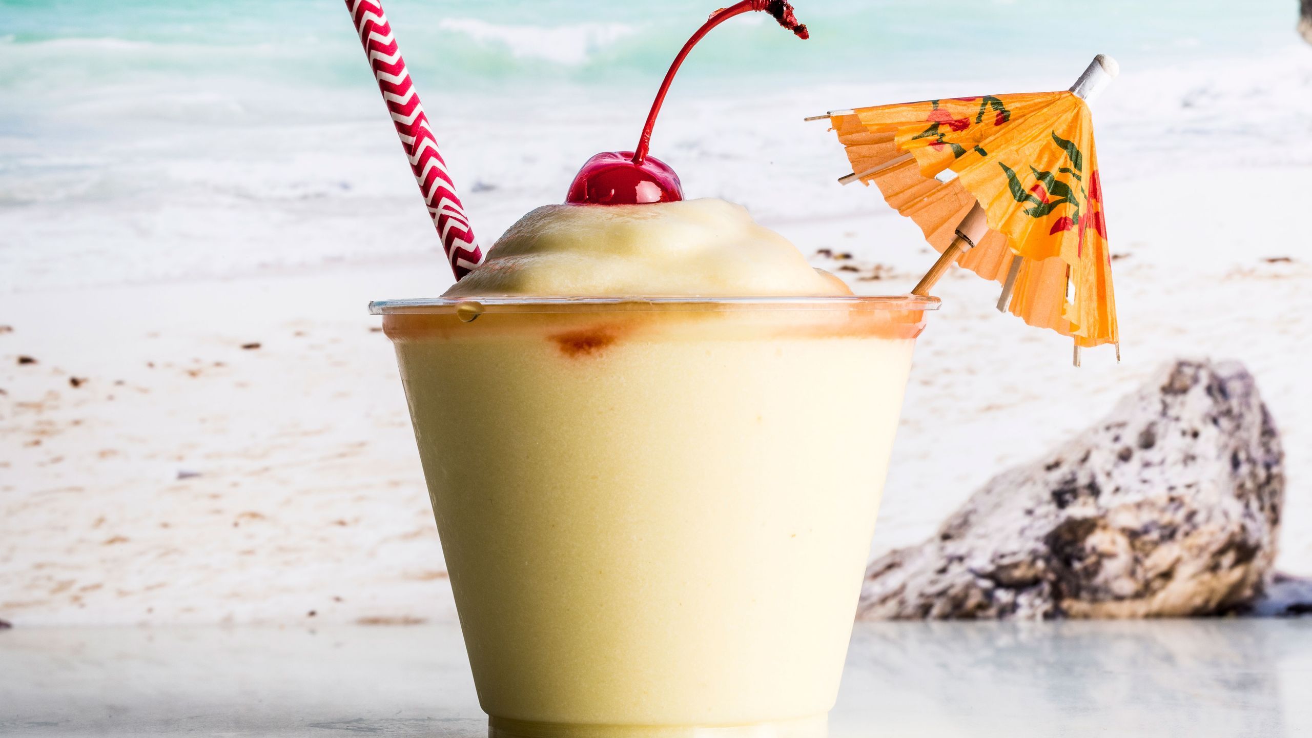 2560x1440 I'm Only Drinking Piña Coladas From Now On. Bon Appétit
