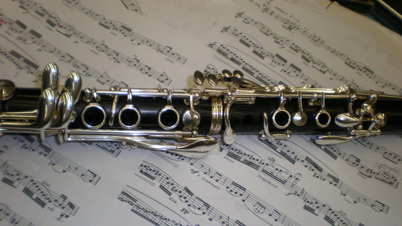 Clarinet Wallpapers Top Free Clarinet Backgrounds Wallpaperaccess 9950