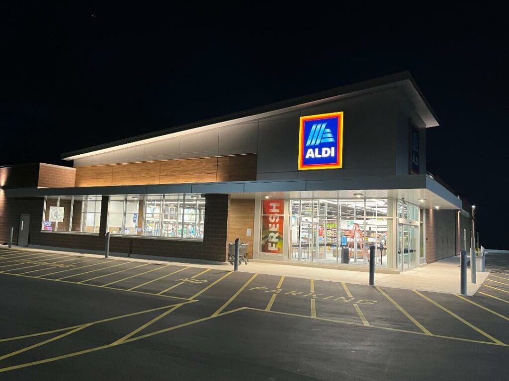 1024x768 The Lights are On at ALDI & the Doors Will Open on Wed. & Thurs. (Correction: ALDI does NOT take WIC)